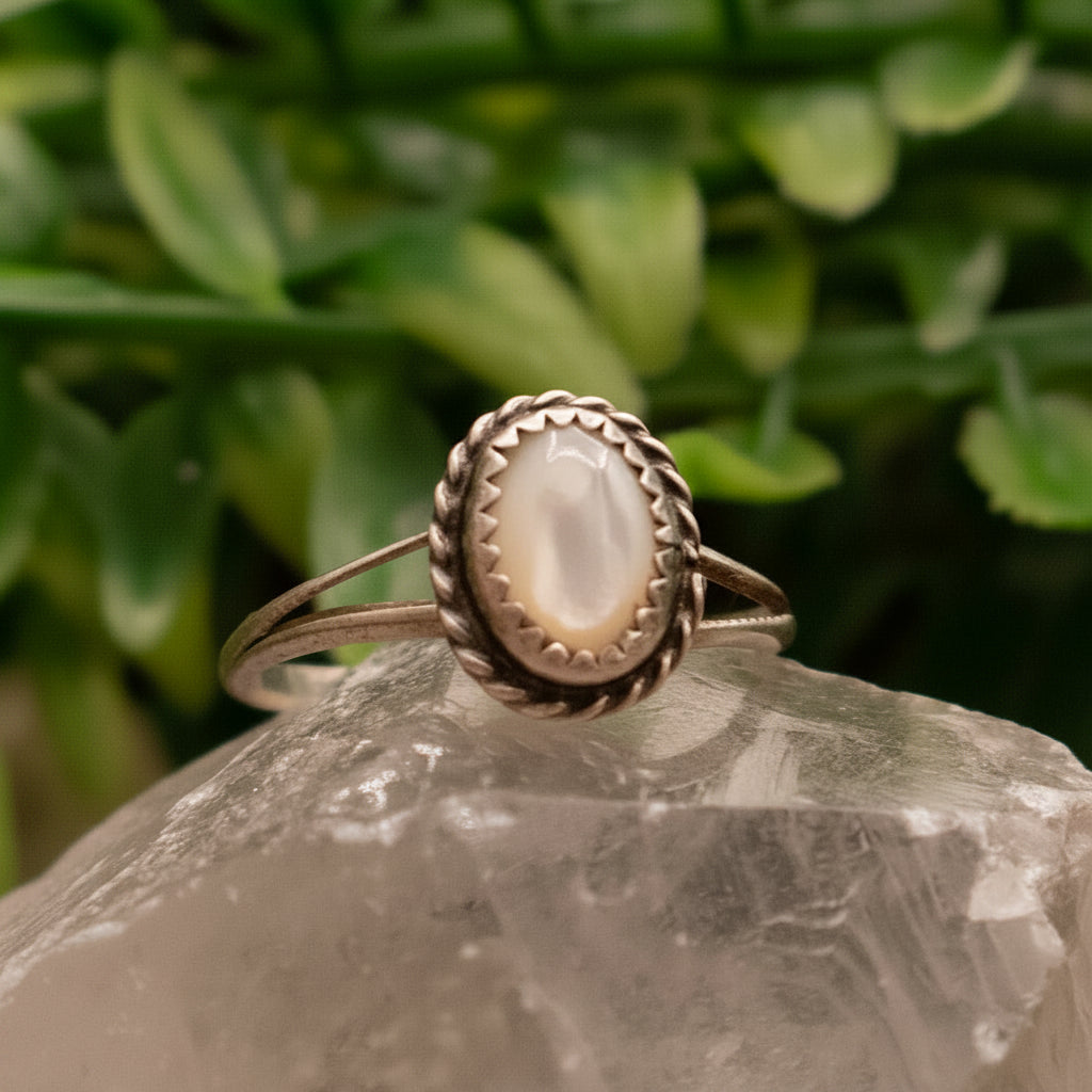 Vintage Moonstone Sterling Silver Split Band Size 6