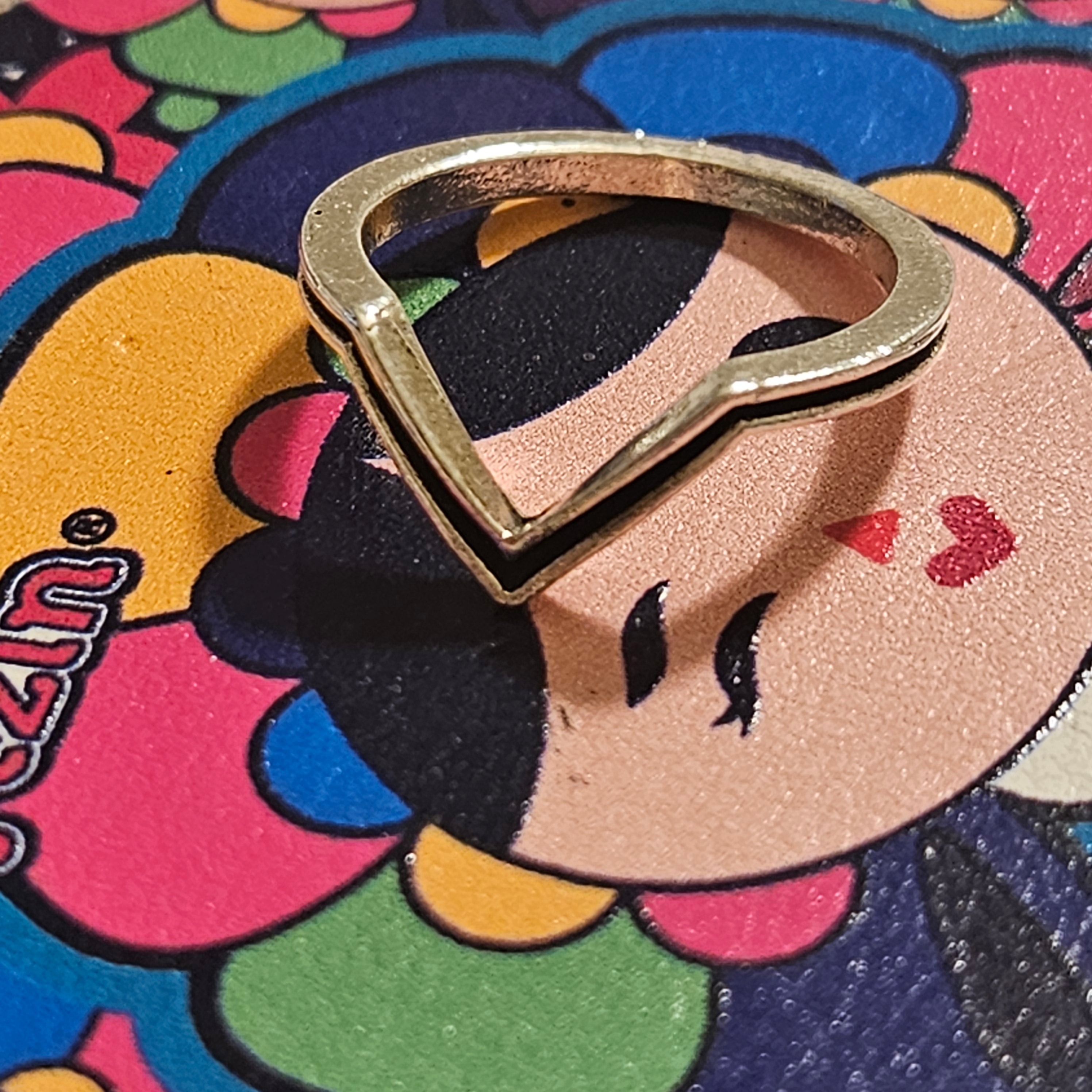 Shiny Alloy Plated Silver V Shaped Ring Size 6