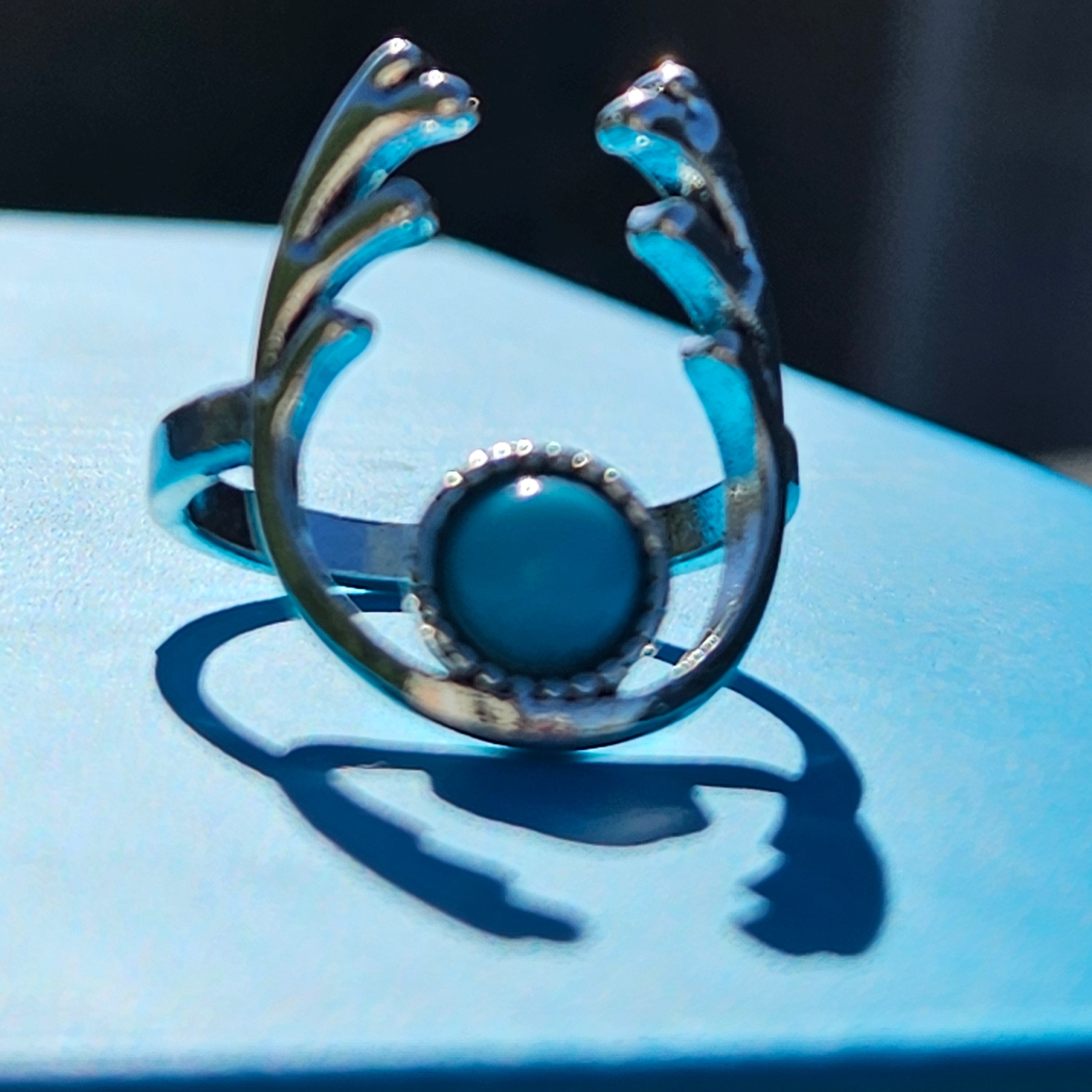 Alloy Plated Silver Faux Turquoise Antler Ring Size 7