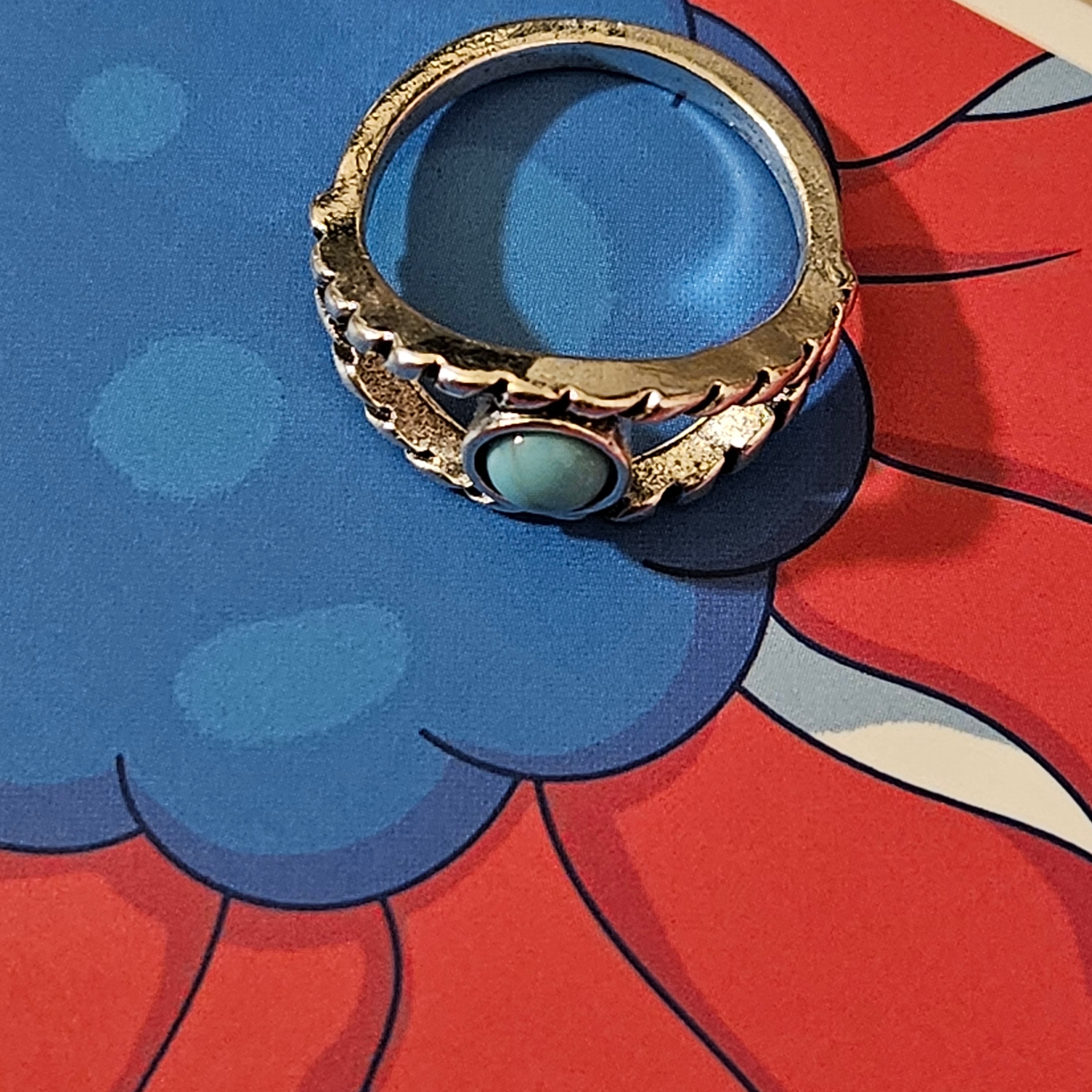Shiny Alloy Plated Silver Faux Turquoise Ring Size 6.5