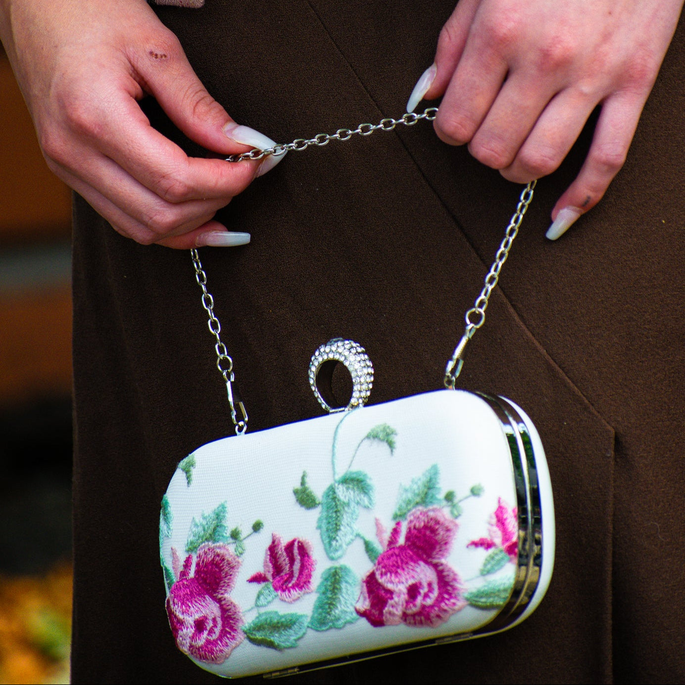 Floral Embroidered Evening Clutch with Detachable Metal Shoulder Strap