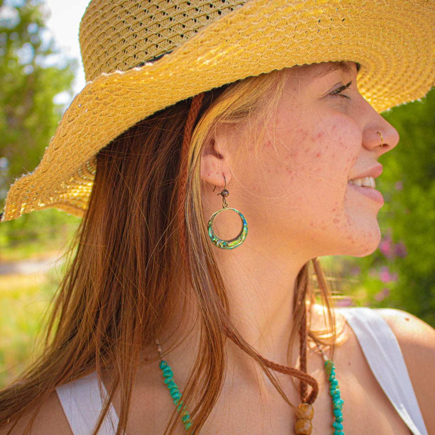 Sterling Silver Native American Zuni Navajo Abalone Circle Earrings