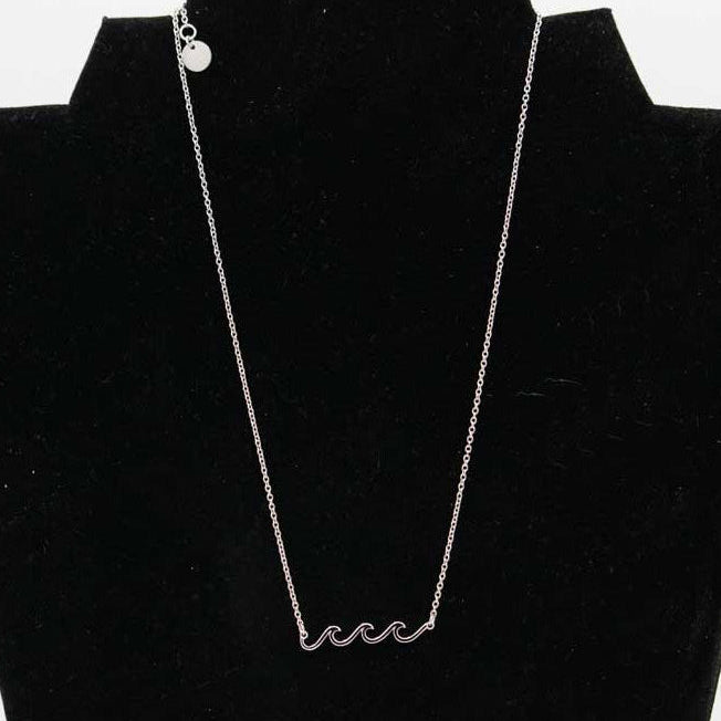 Pura Vida Delicate Wave Necklace Silver