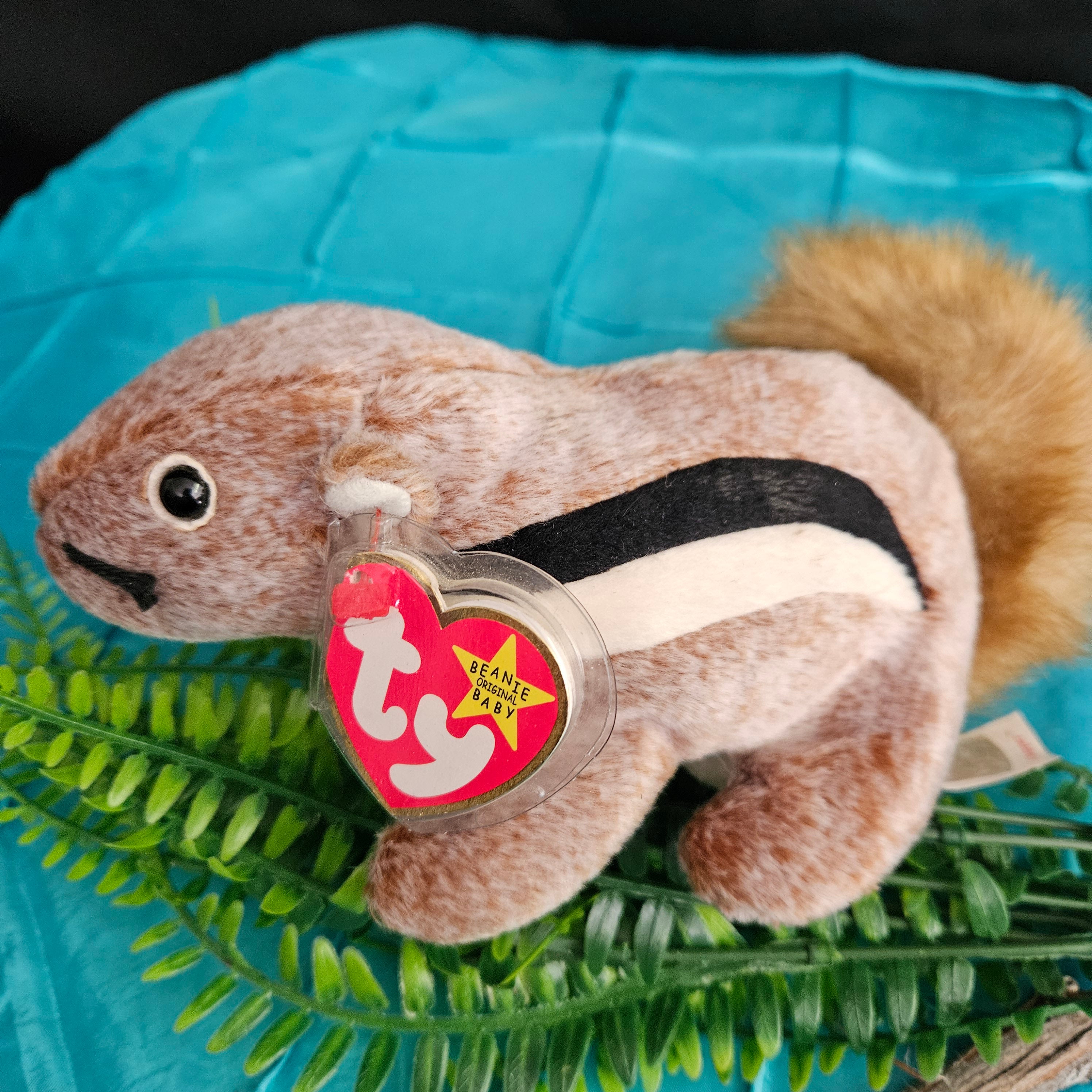 Ty Beanie Baby 'Chipper the Chipmunk' plush toy Ty Beanie Baby "Chipper the Chipmunk"