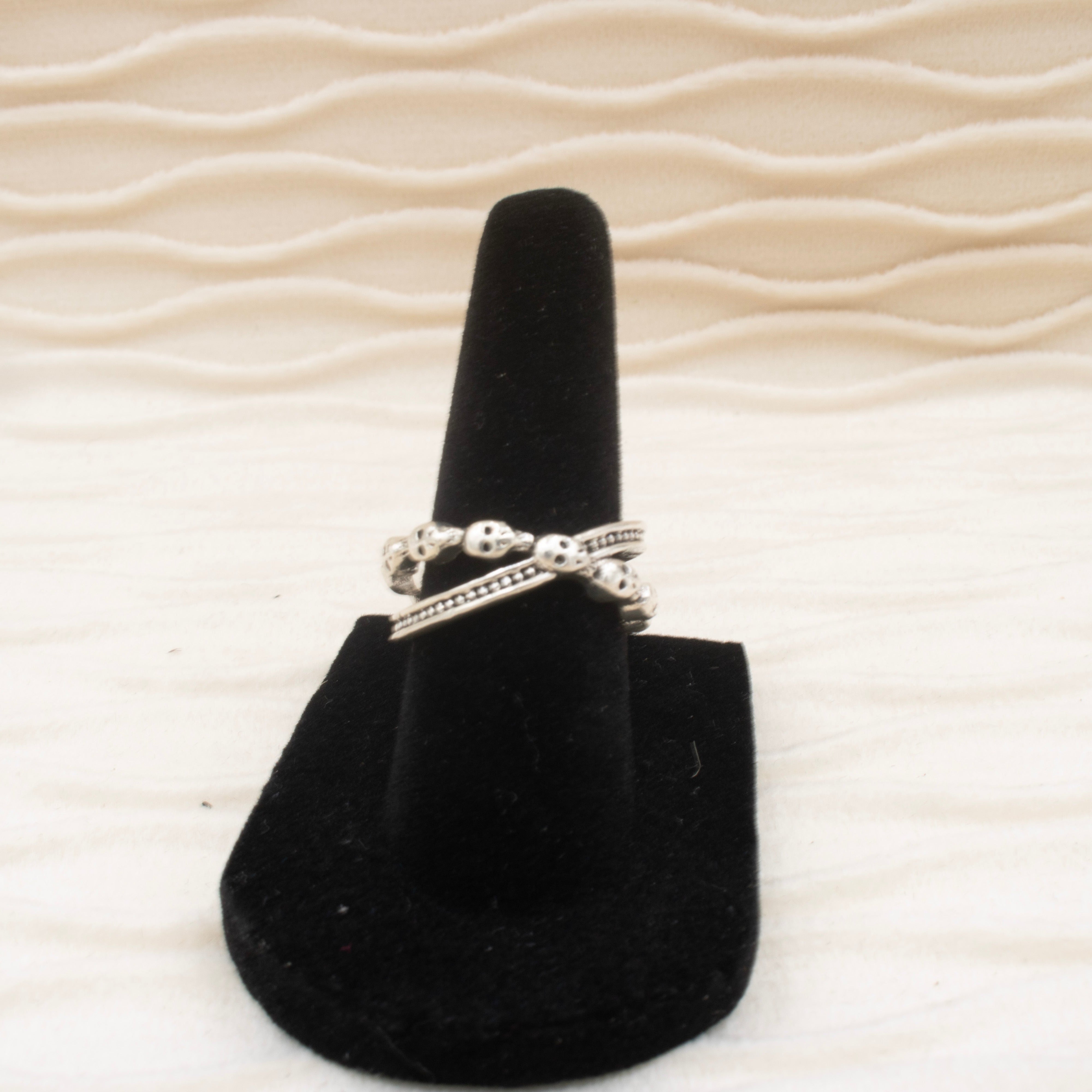 Skull United Forever Silver Tone Ring Size 6.5