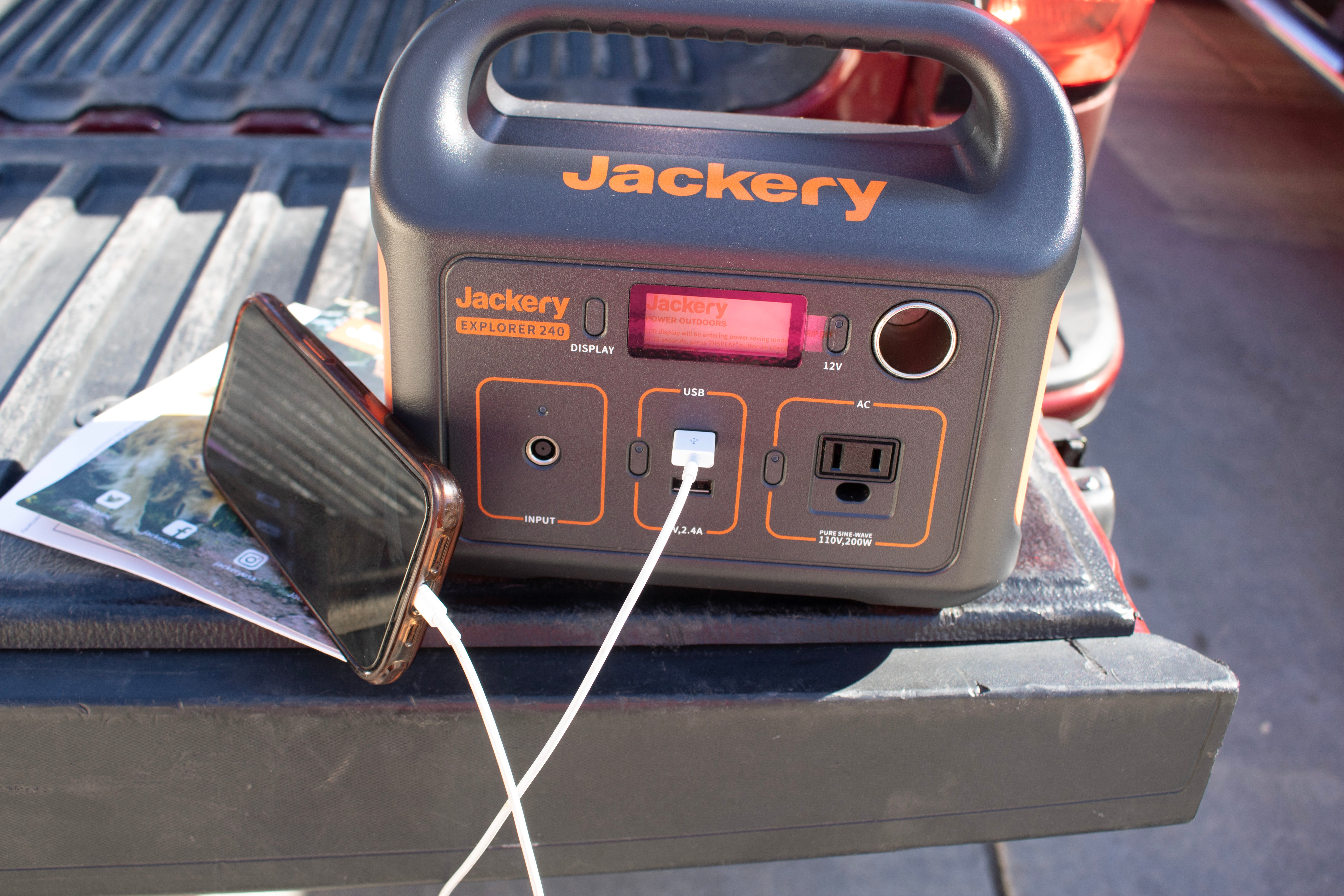 Jackery Portable Power Station Explorer 240