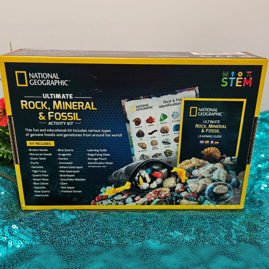 National Geographic Ultimate Rock, Mineral and Fossil Activity Kit
