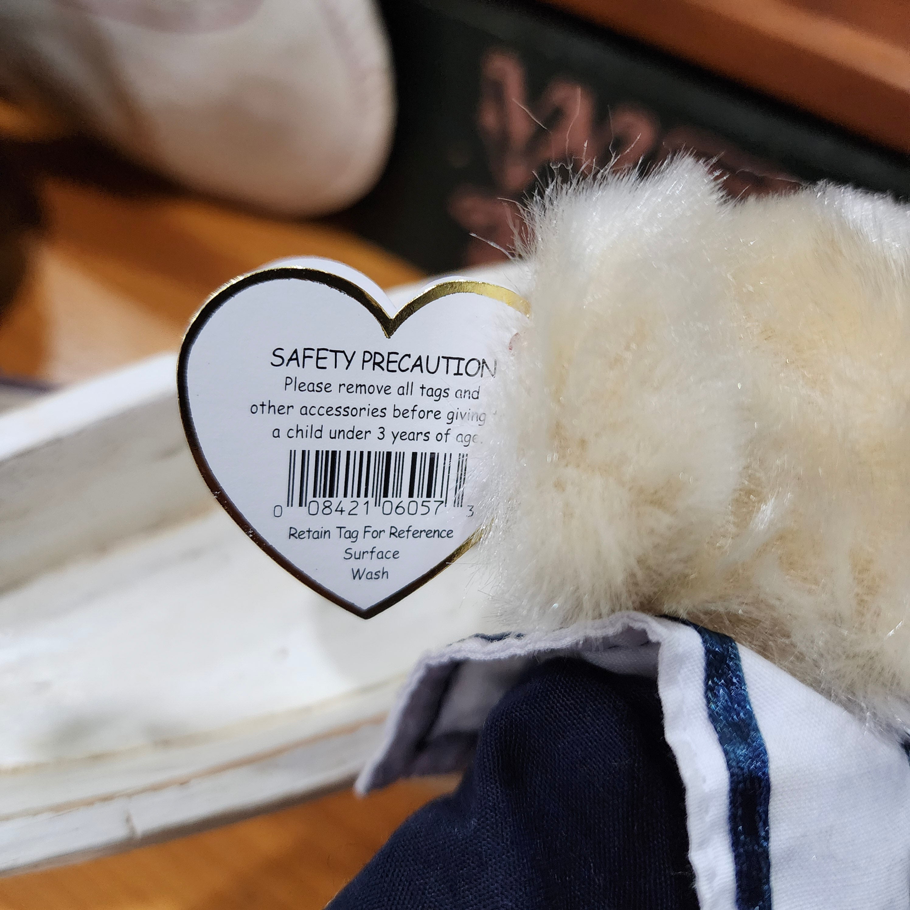 Ty Beanie Babies "Breezy the Bear"