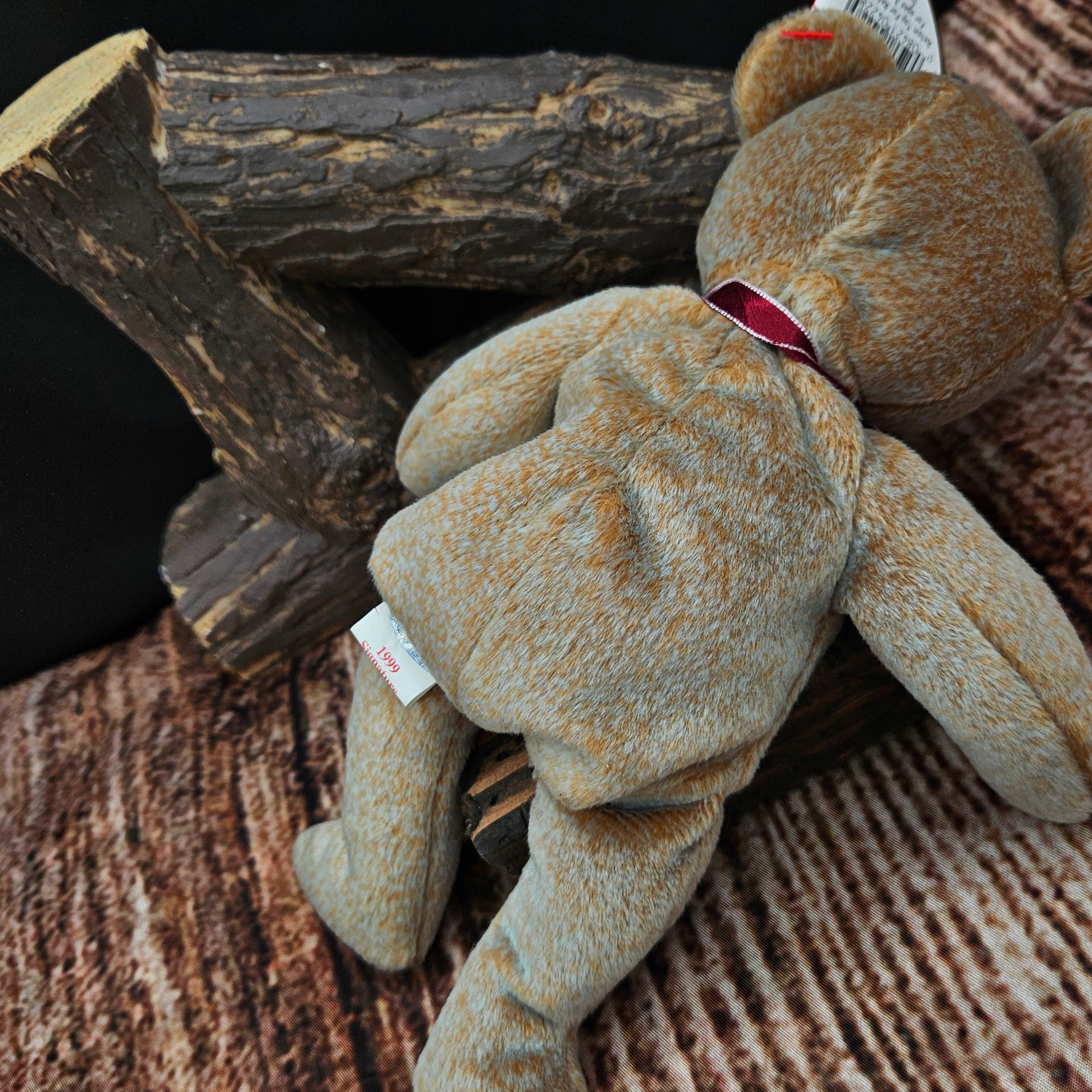 Ty Beanie Babies "1999 Signature Bear"