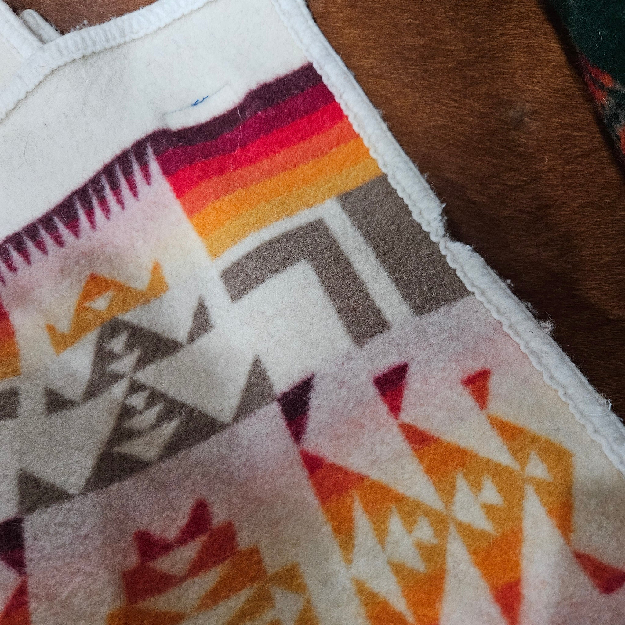 Vintage Pendleton Woolen Mills Beaver State Chief Joseph  Blanket 75" X 55"