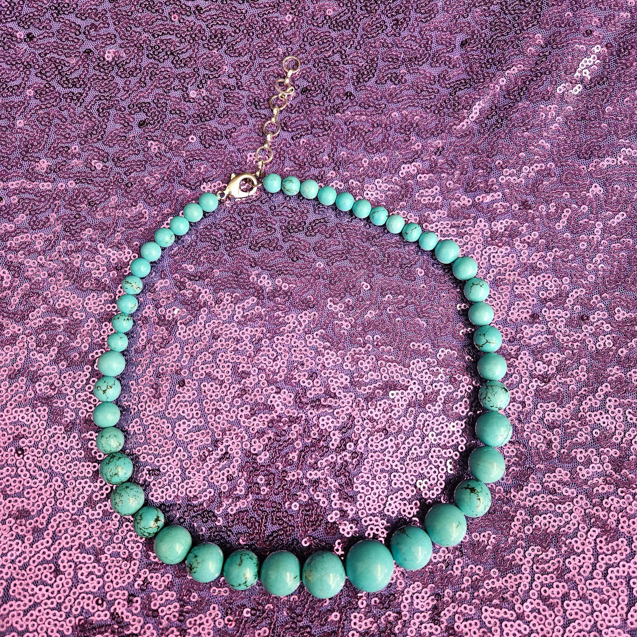 Turquoise Dyed Howlite Beaded Necklace
