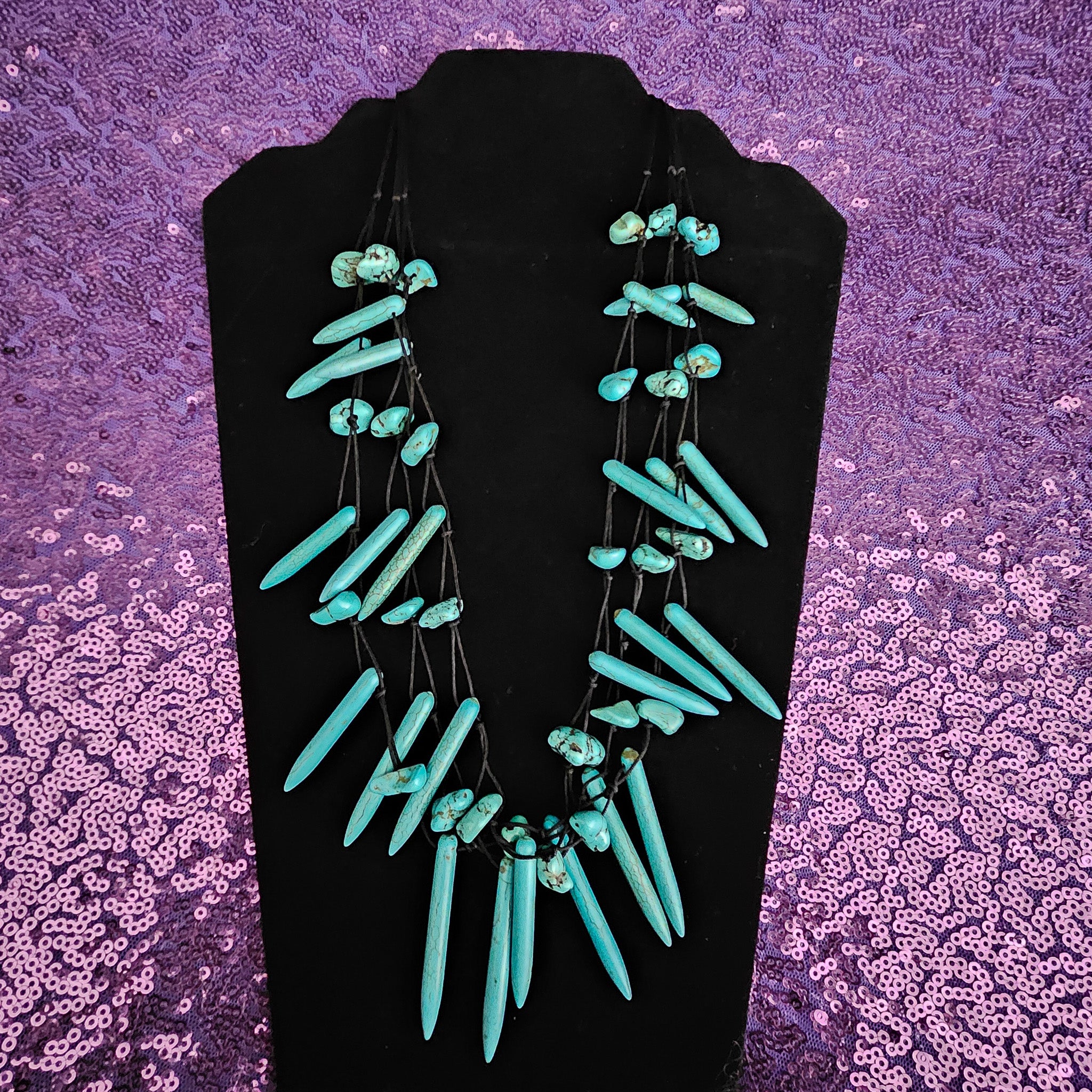 Turquoise Dyed Howlite Needle Point Stone Necklace
