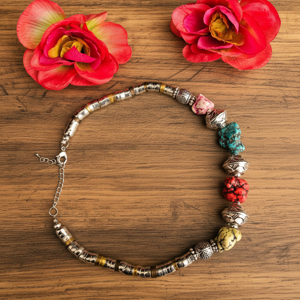 Beautiful Dyed Howlite Stones & Silver Bead Necklace