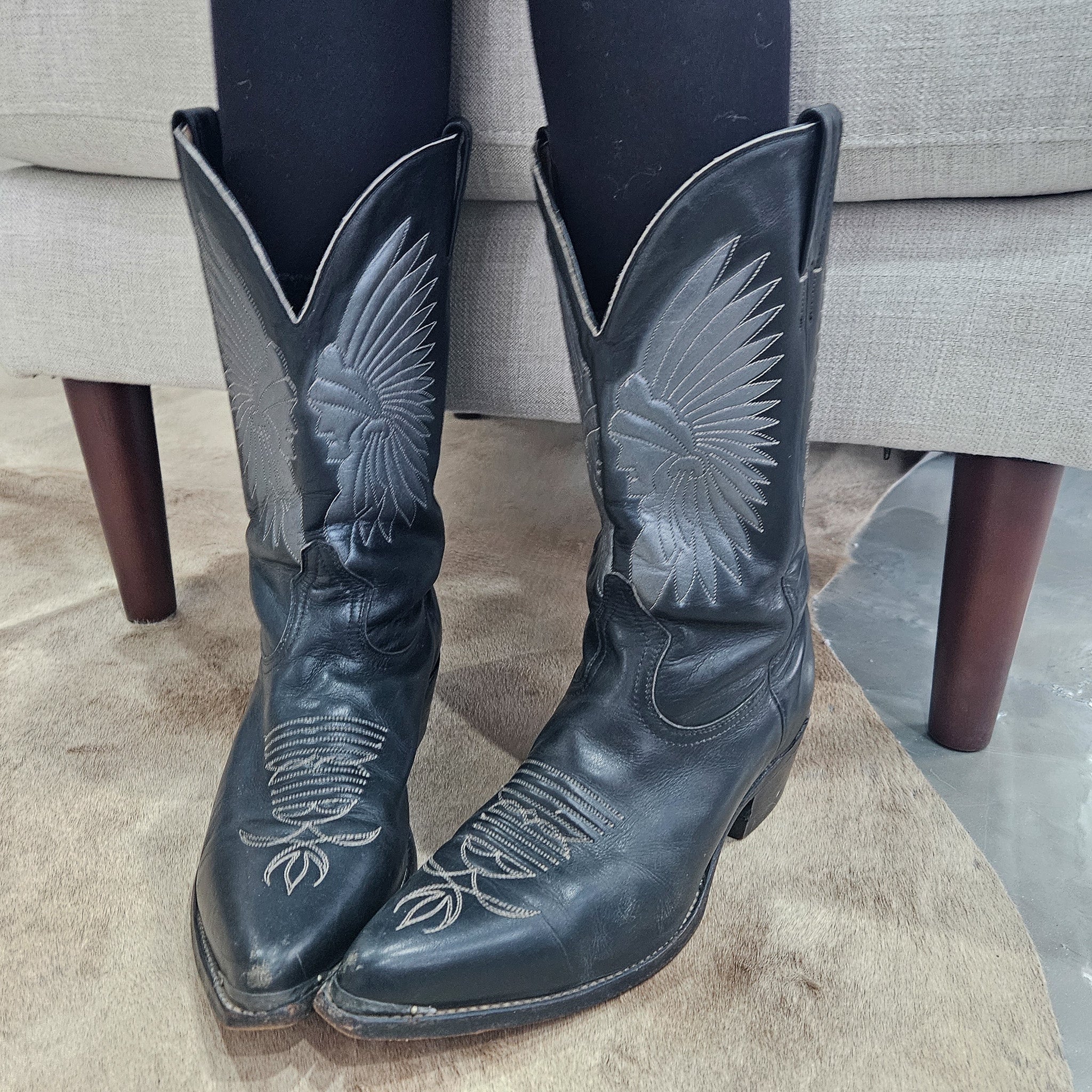 Black Boulet Vintage Canada Western Boots with Custom Indian Chief Head Detail Embroidery Size 11 1/2