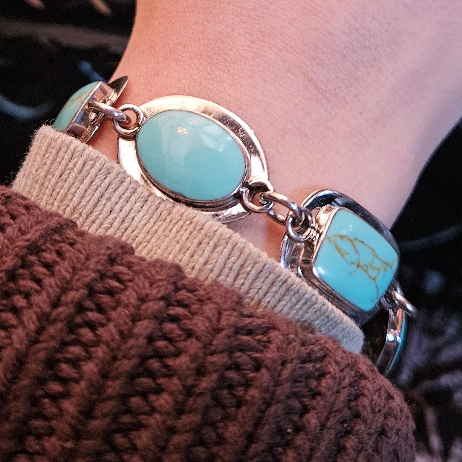 Sterling Silver Link Bracelet with 5 Royston Turquoise Gemstones From Mexico