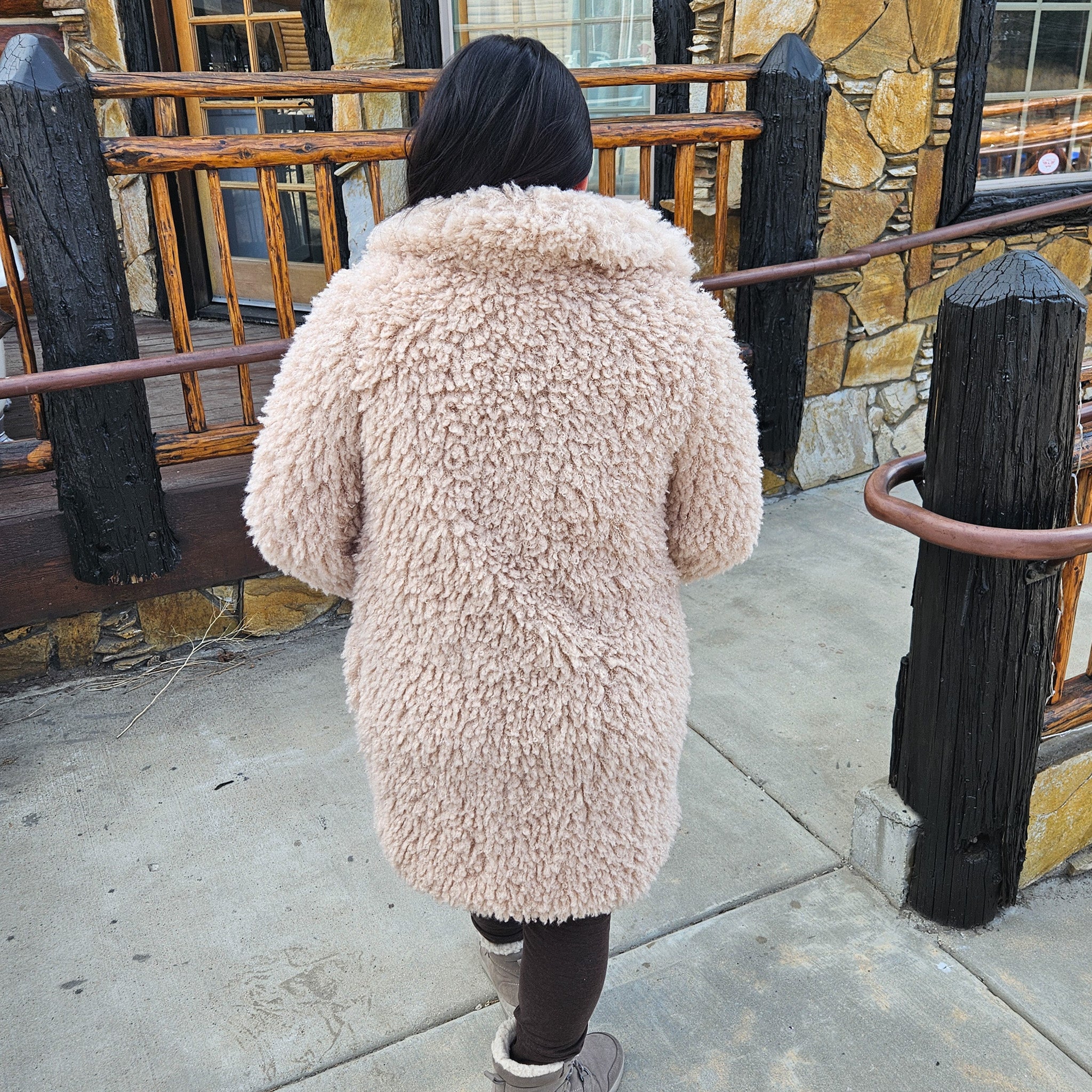 Wild Fable Women's Shaggy Faux Fur & Coat Beige