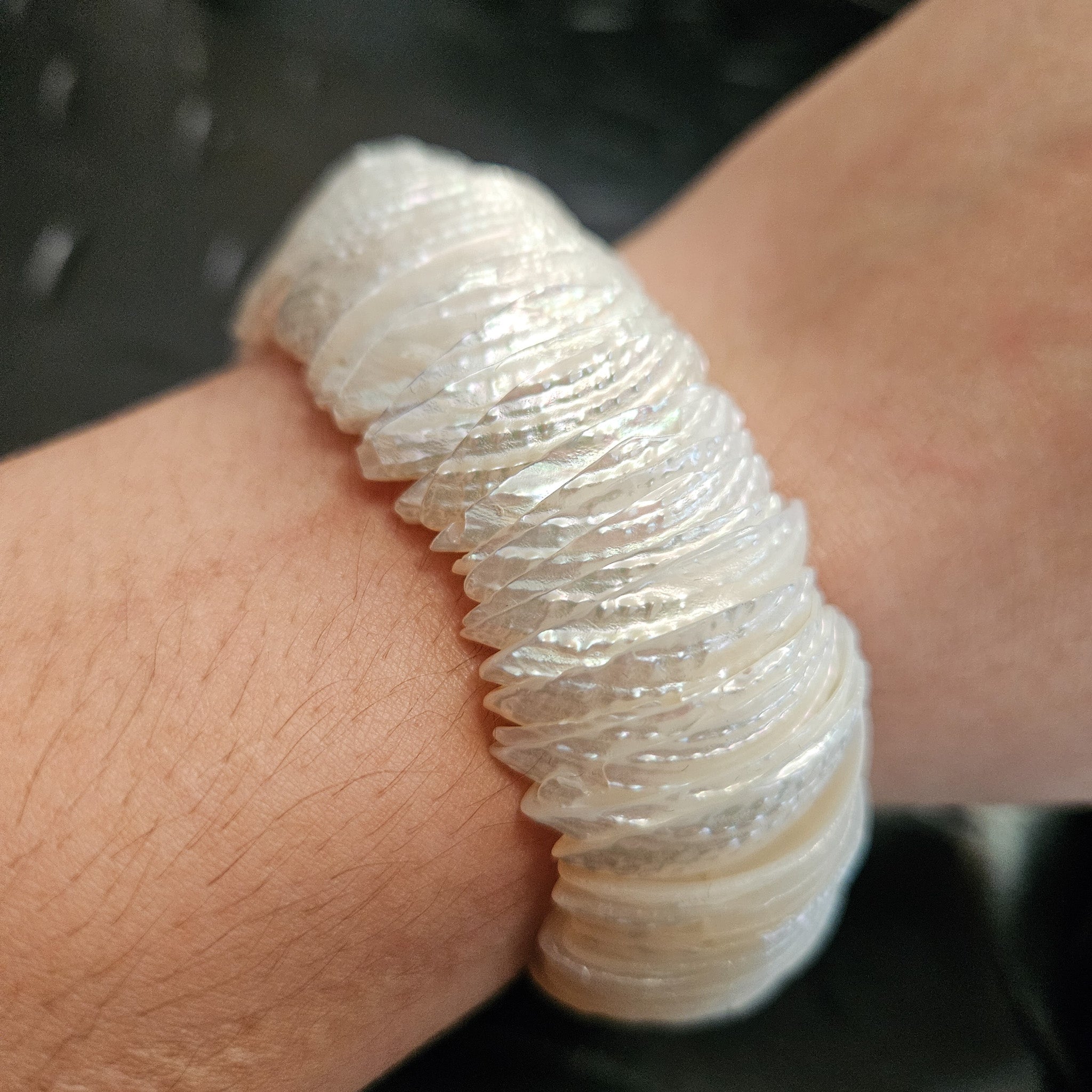 Natural Raw Shell Stretchy Bracelet