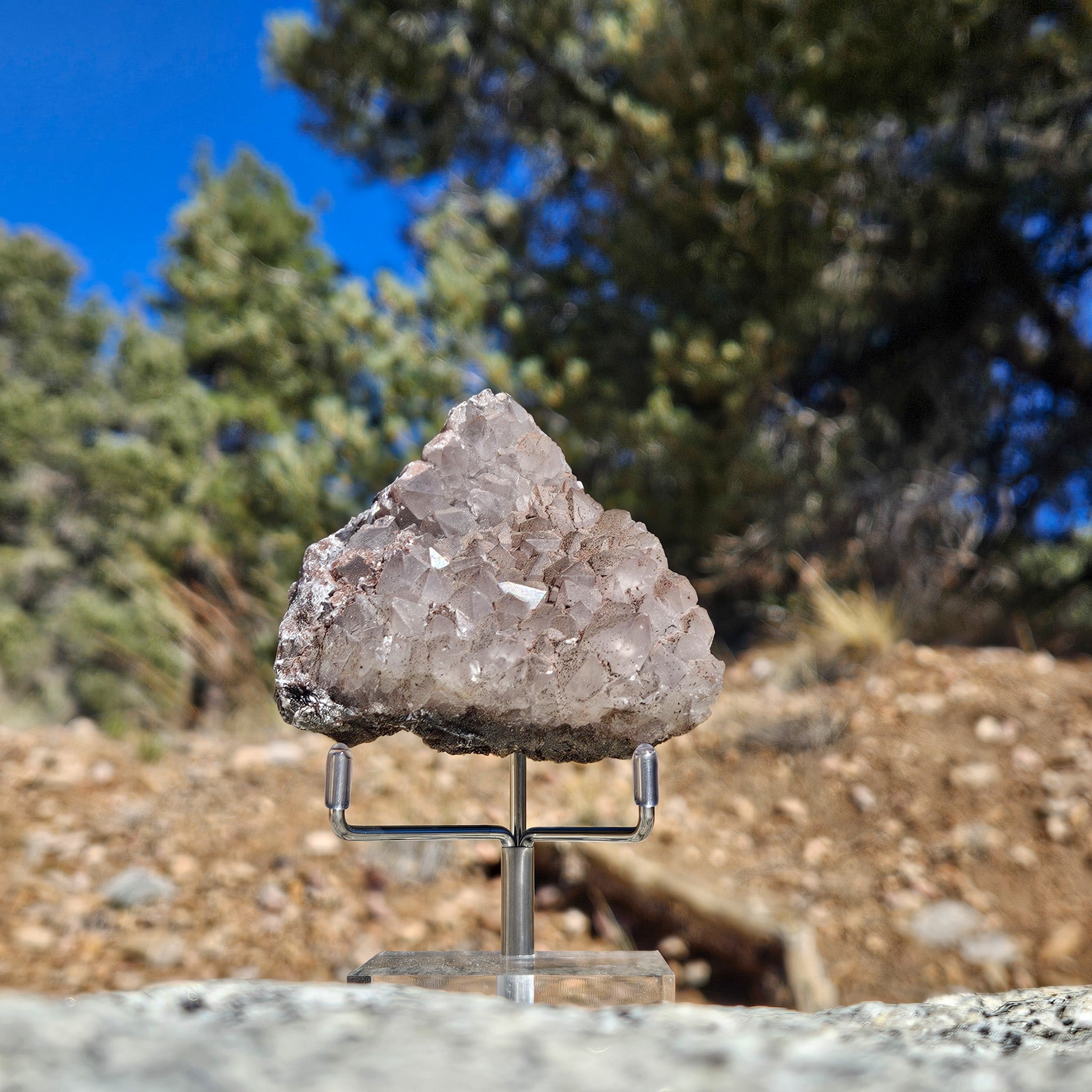 Fantastic Quartz Crystal Geode