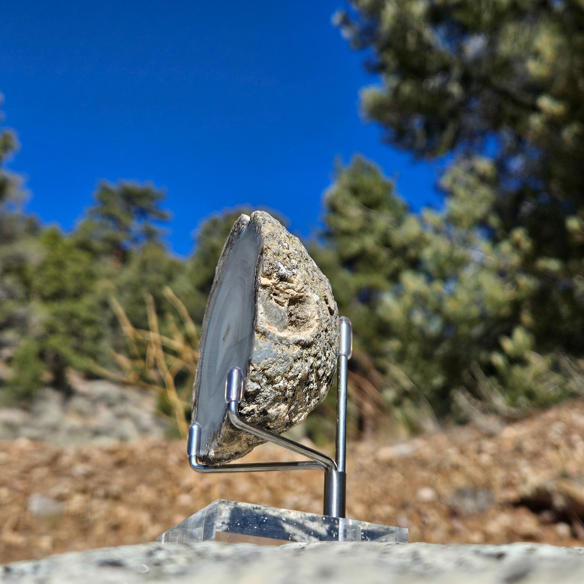 Amazing Bluish Gray Agate Geode