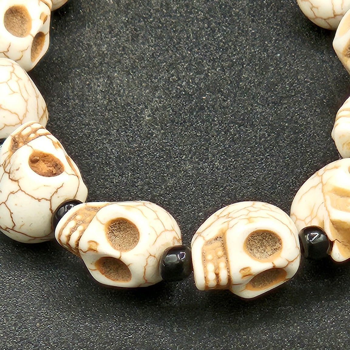 White Skull Stone Bead Adjustable Bracelet