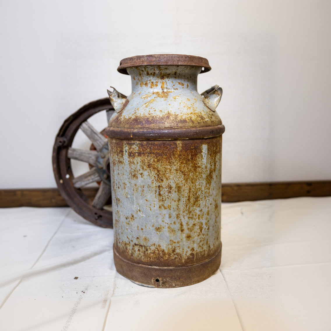 Rustic Metal 10 Gallon Milk Canister "Missoula Cry 60"