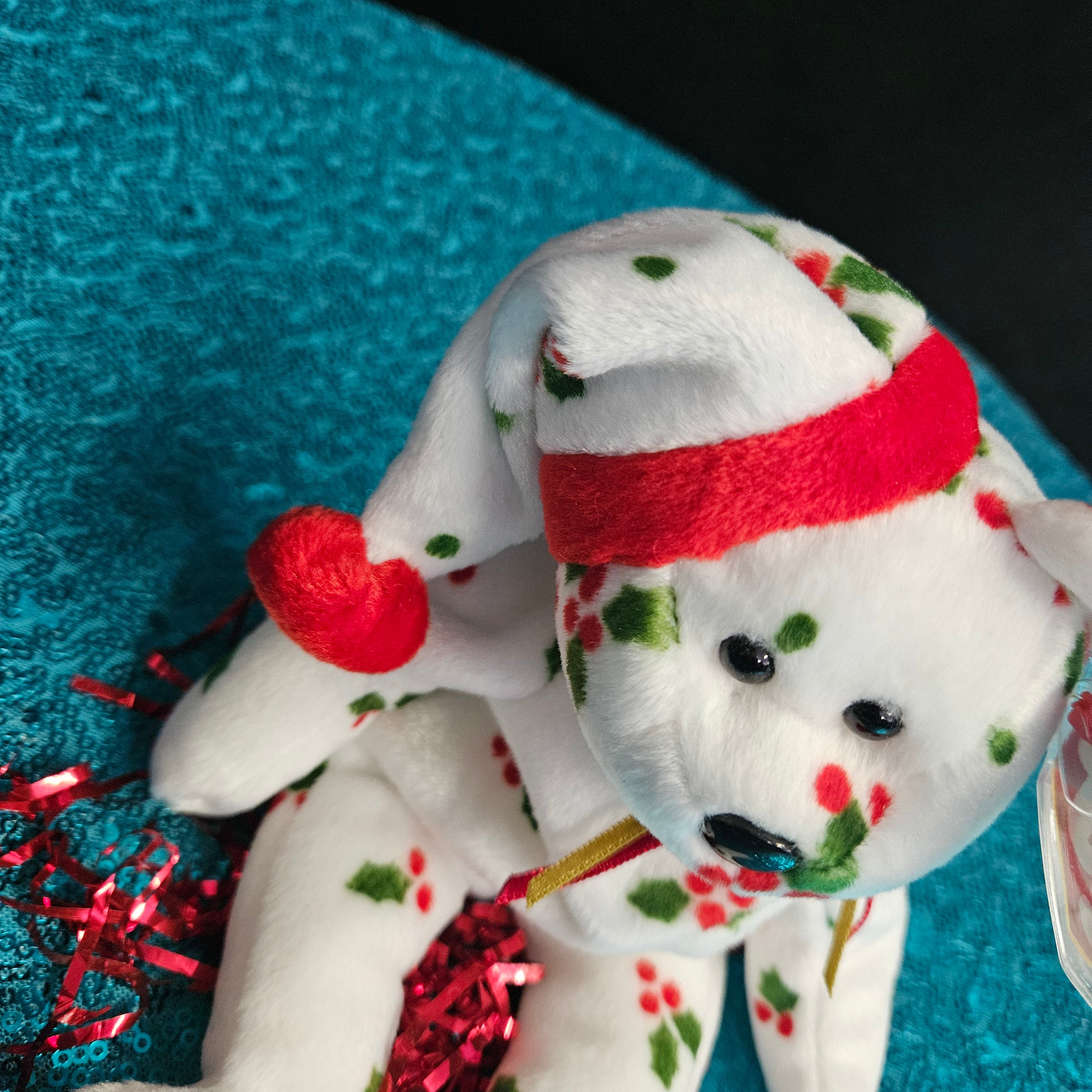 Ty Beanie Babies "1998 Holiday Teddy"