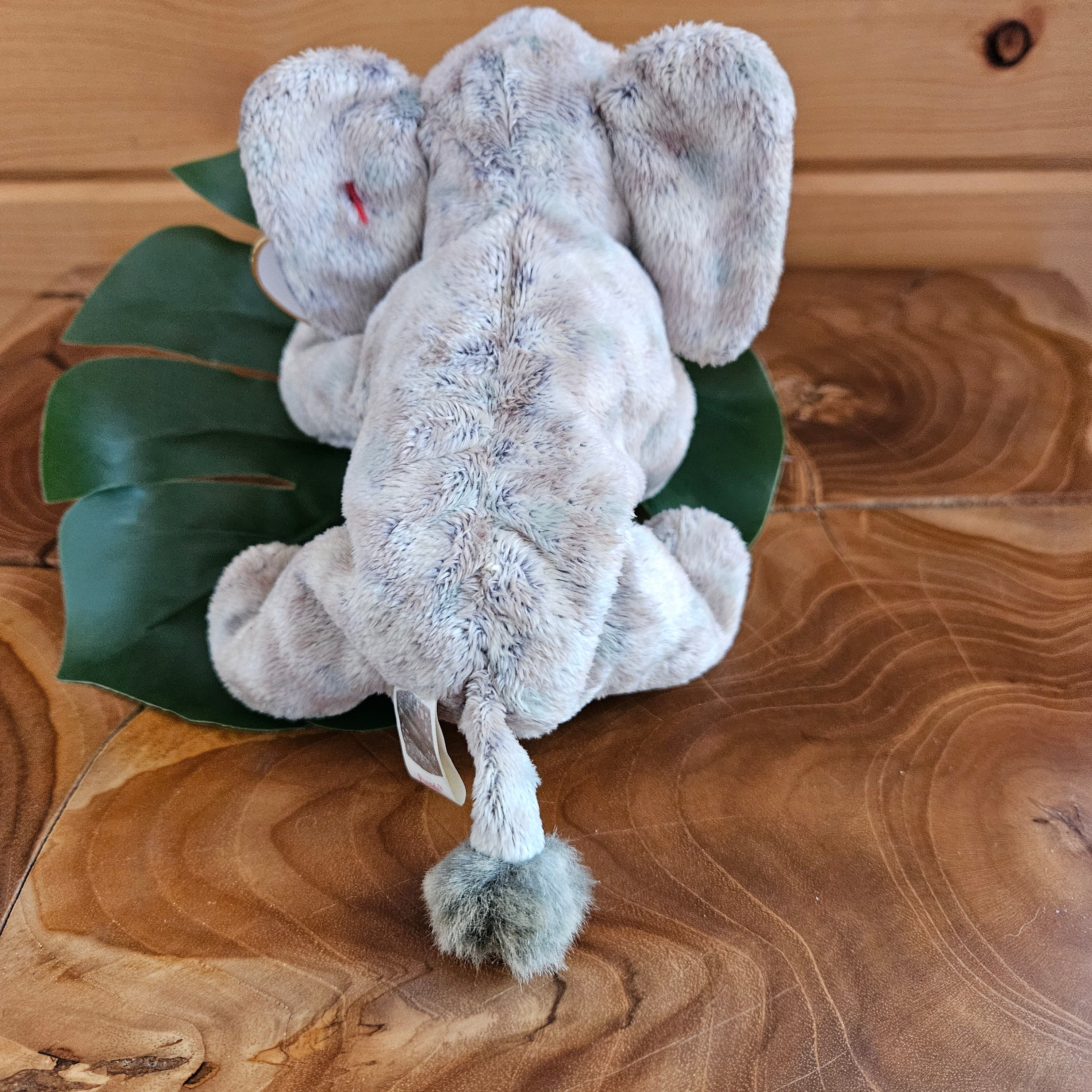 Ty Beanie Babies "Pounds the Elephant"