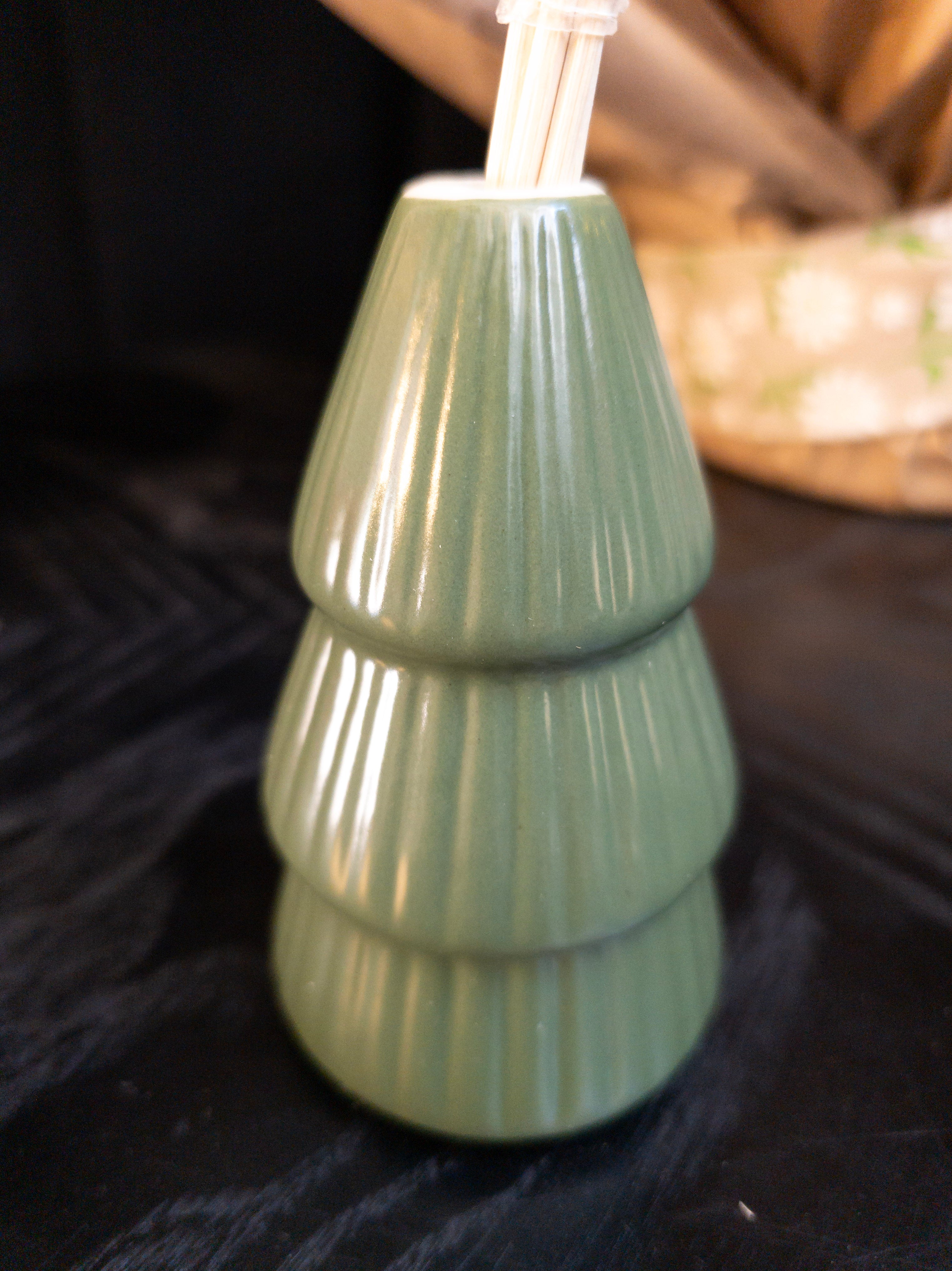 Sand + Fog Blu Eucalyptus & Fir Scented Reed Diffuser
