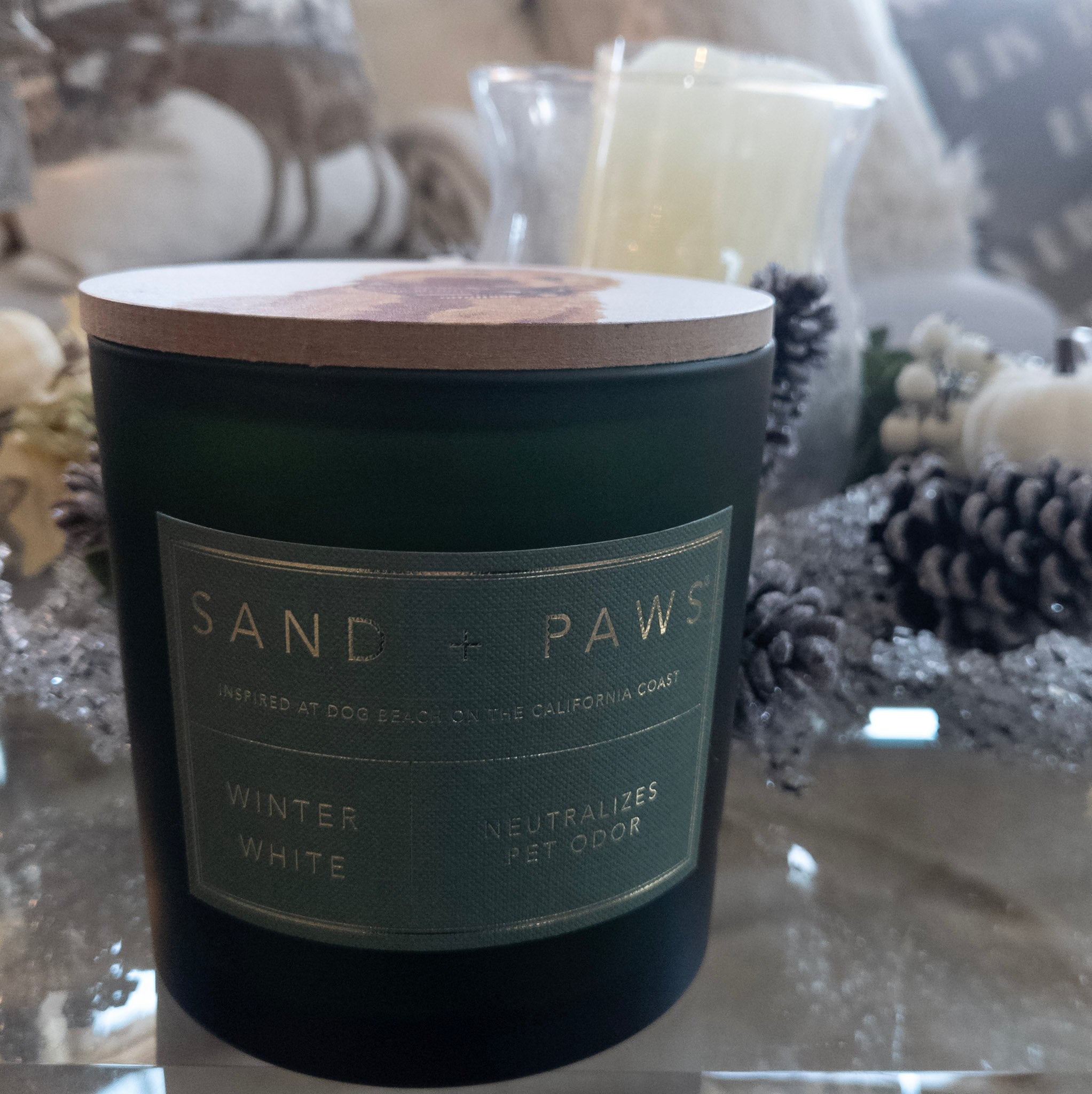SAND+PAWS Winter White scented candle