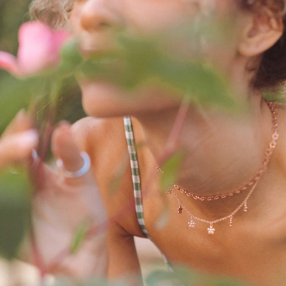 Pura Vida Rose Gold Bitty Daisies Choker