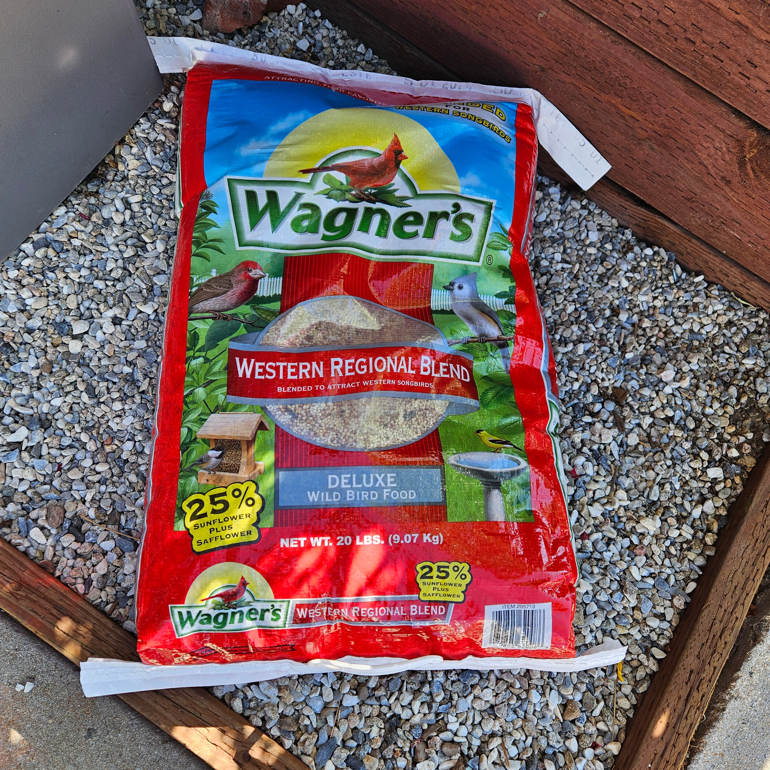 Wagner's Midwest Regional Blend Deluxe Wild Bird Food, 20-lb bag