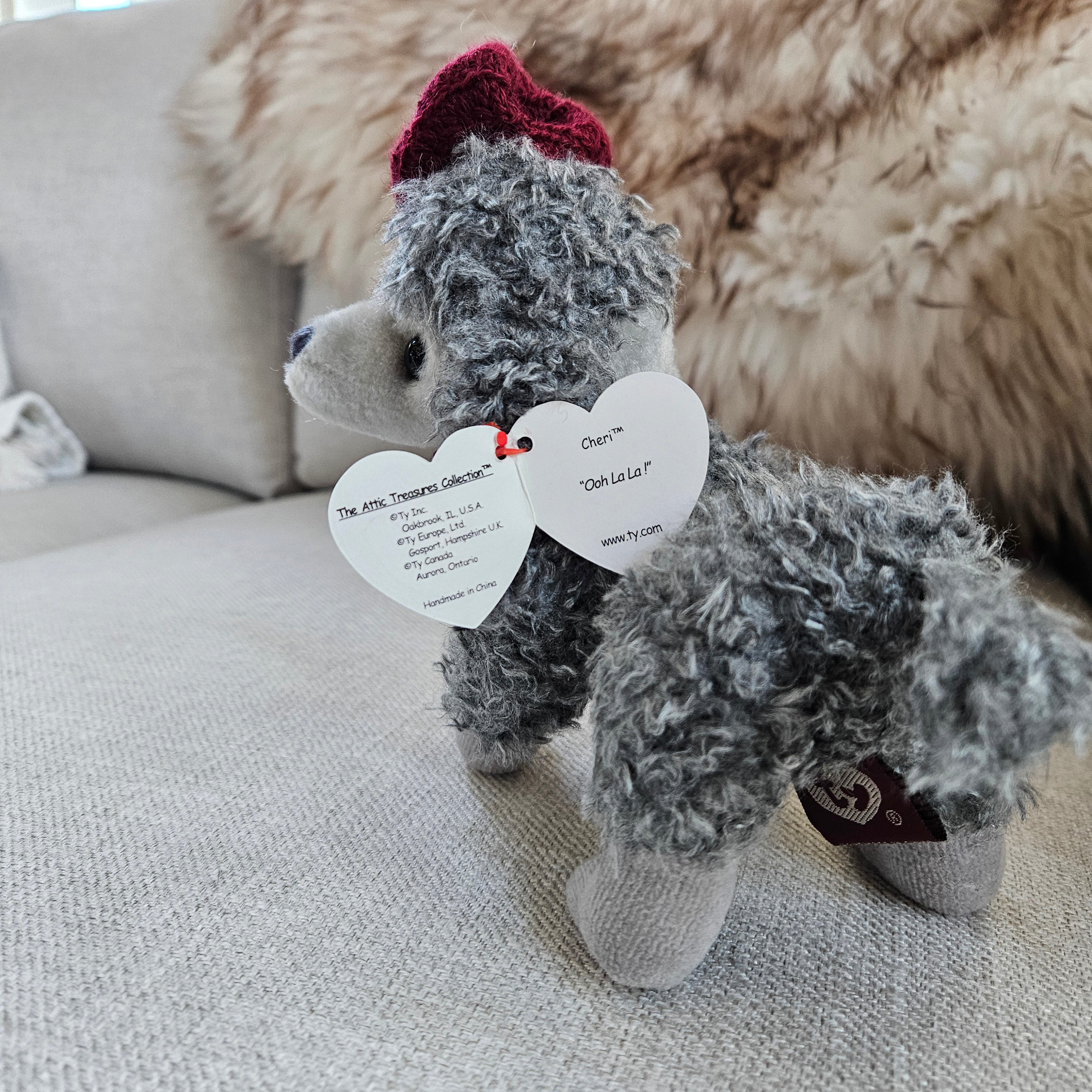 Ty Beanie Babies "Cheri the Dog"