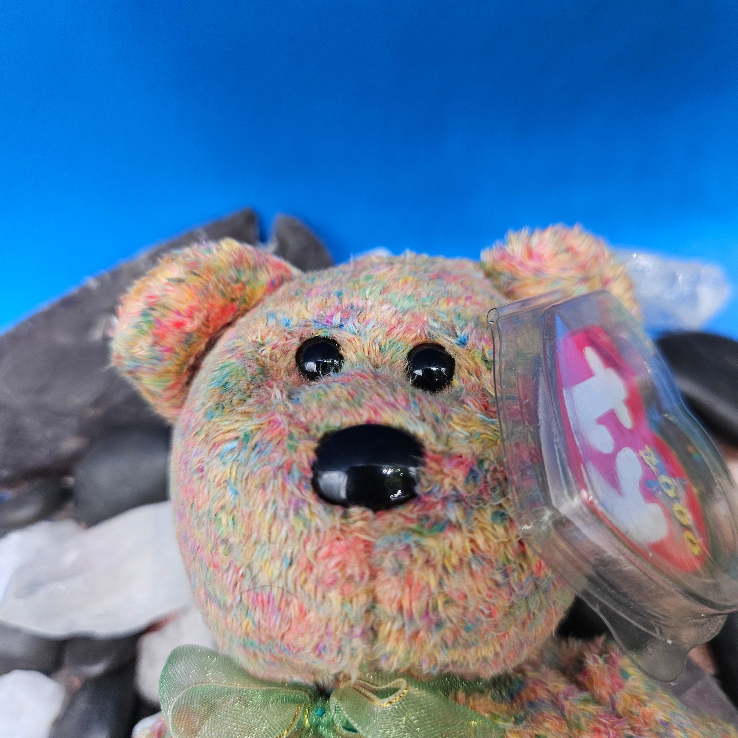 Ty Beanie Babies "Speckles the Bear"