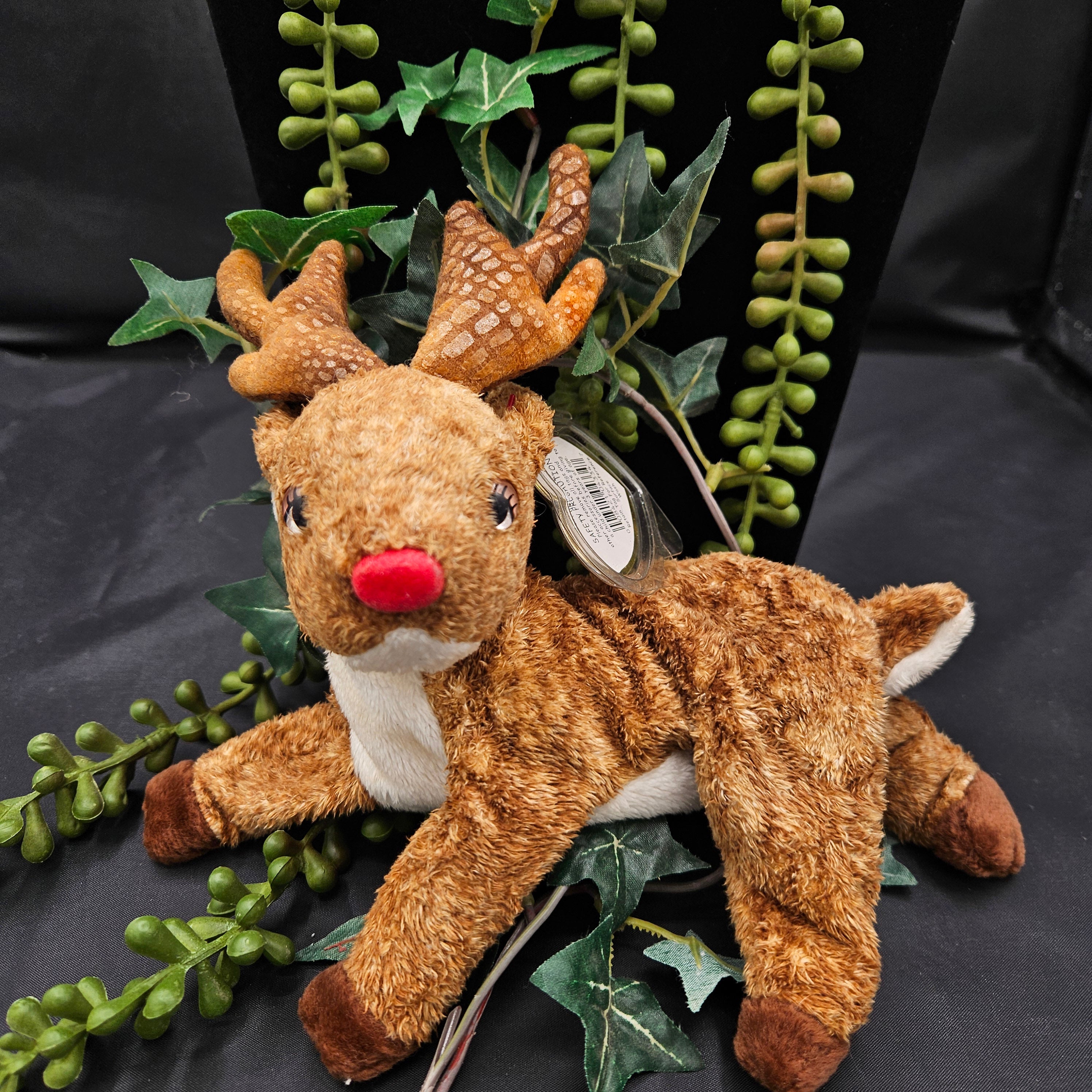 Ty Beanie Babies "Roxie the Red Nosed Reindeer"