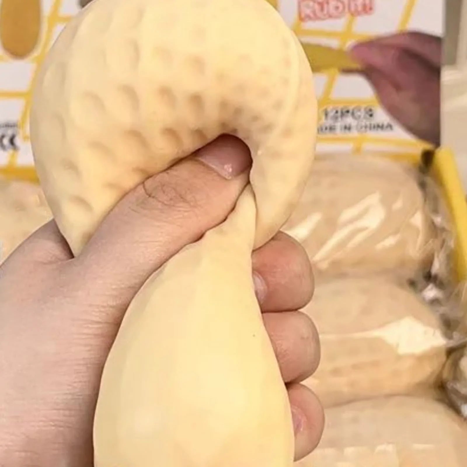 Viral Peanut Squishy Toy – Slow Rise Sensory Fidget Stress Relief Peanut