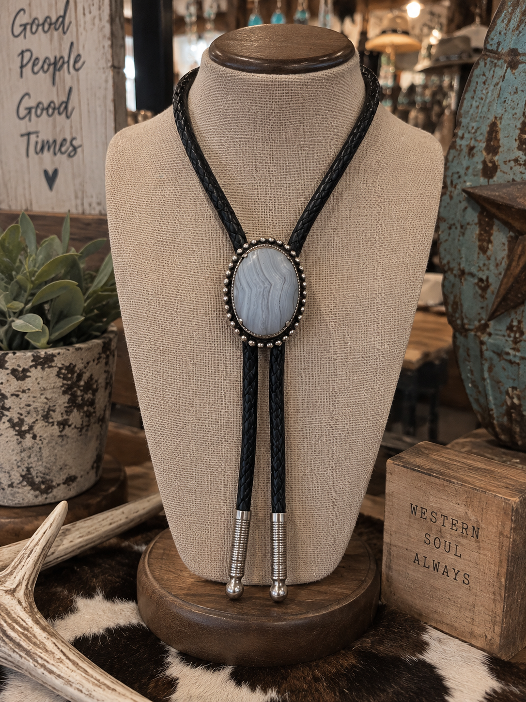 Gray Lavender Stone Bolo Tie with Silver-Tone Frame