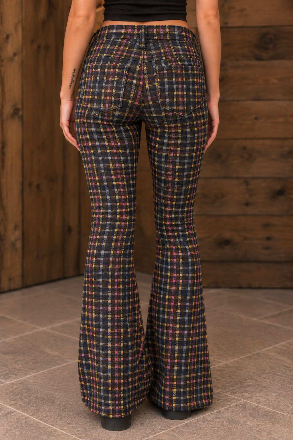 American Eagle Size 2 Plaid Flare Pants