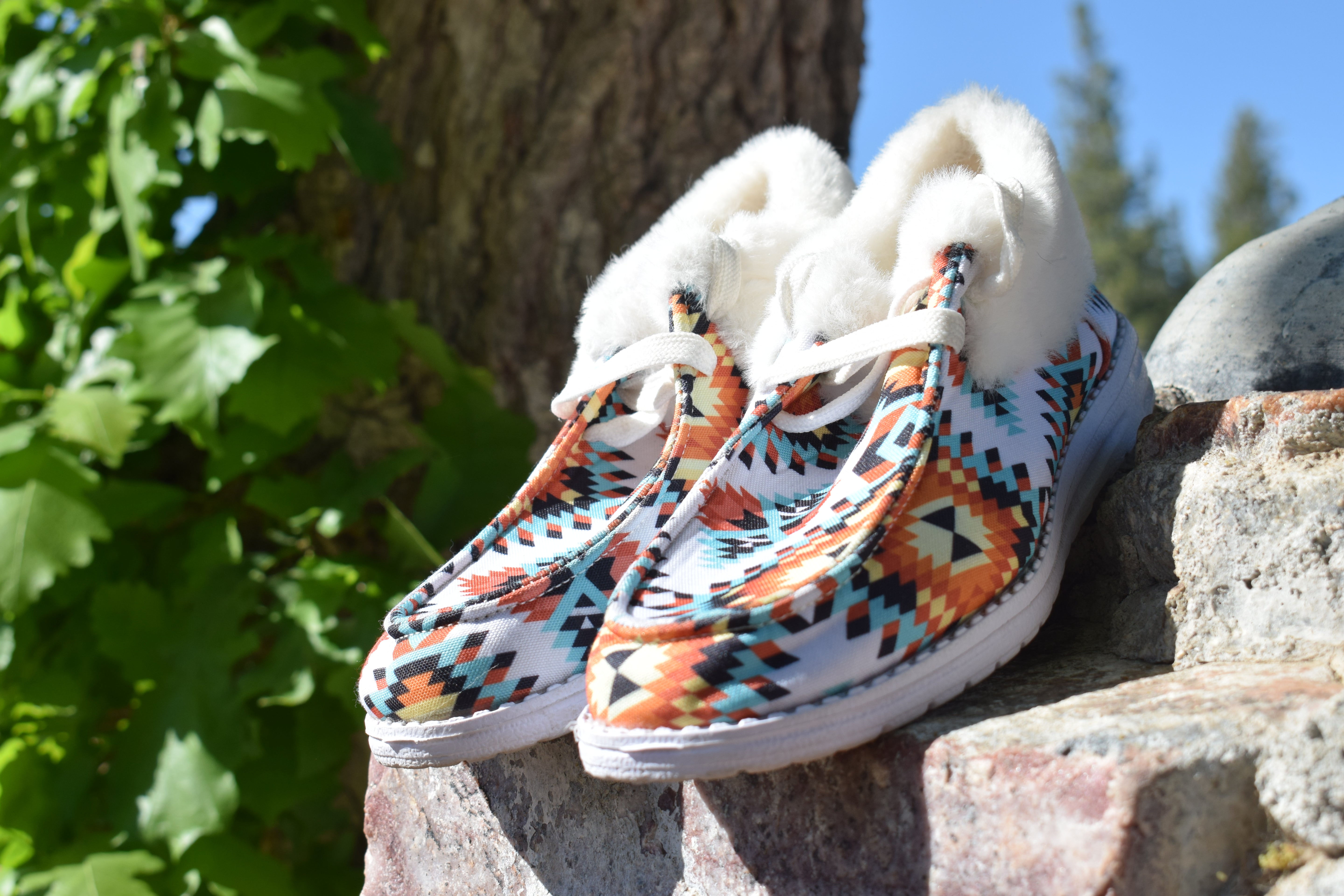 Women’s Colorful Geometric Print Slip-On Shoes – Faux Fur Lined – Size 6 US / 37 EU