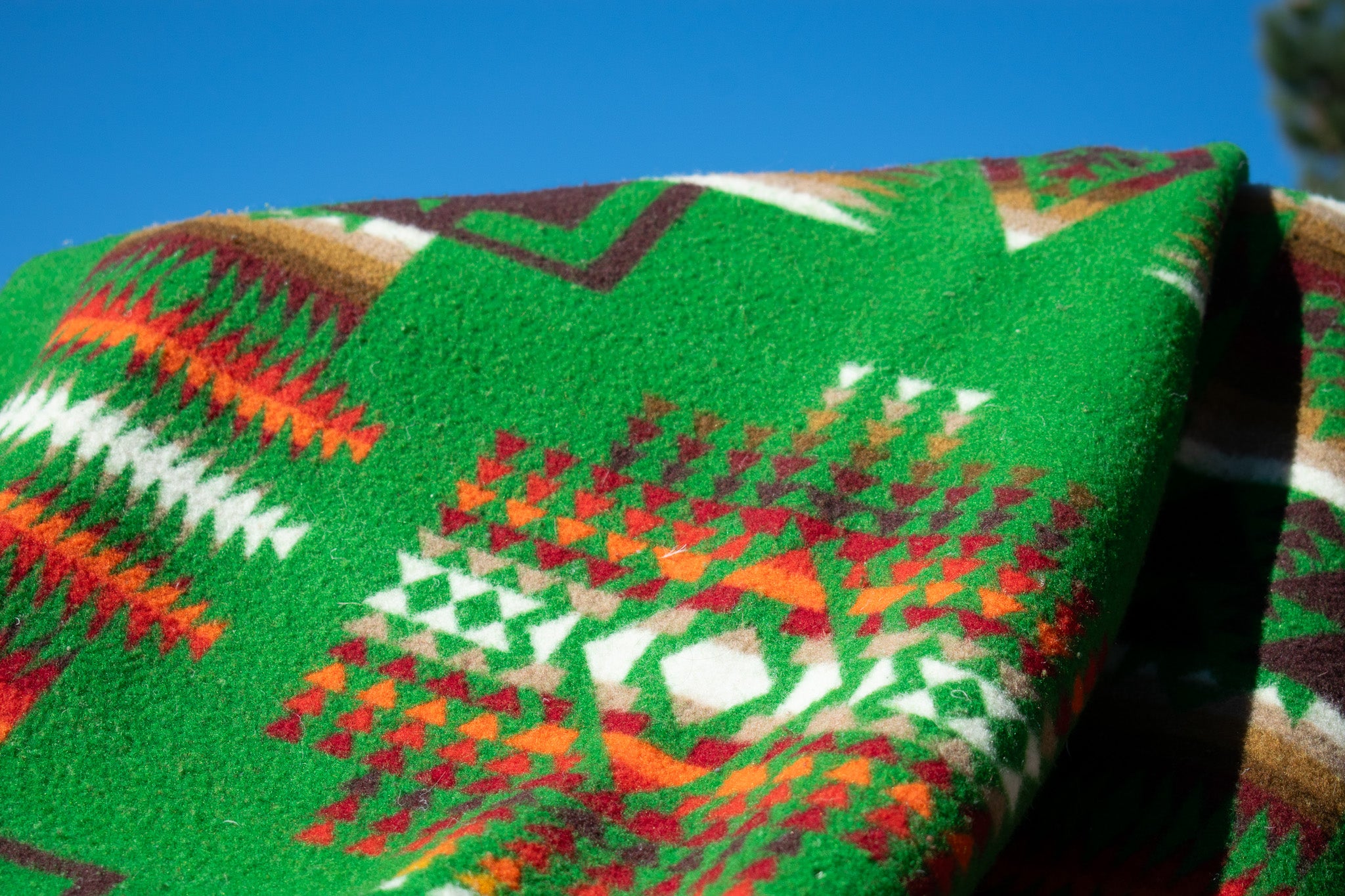 Vintage Beaver State Chief Joseph Green Pendleton Navajo Native American Wool Blanket 74 x 58