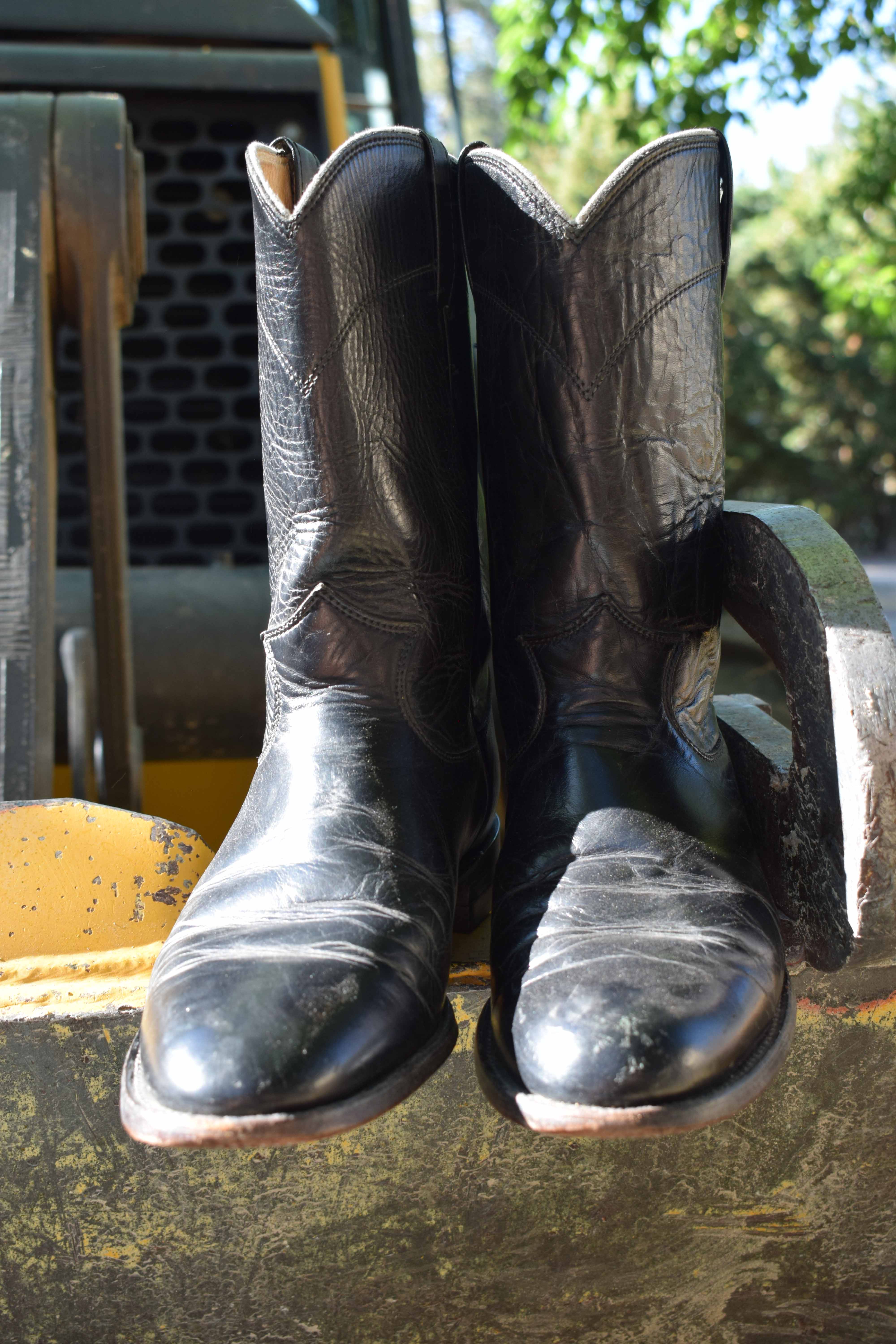 Justin Black Leather Cowboy Boots Mens Size 7.5 Vintage Western Riding Boots