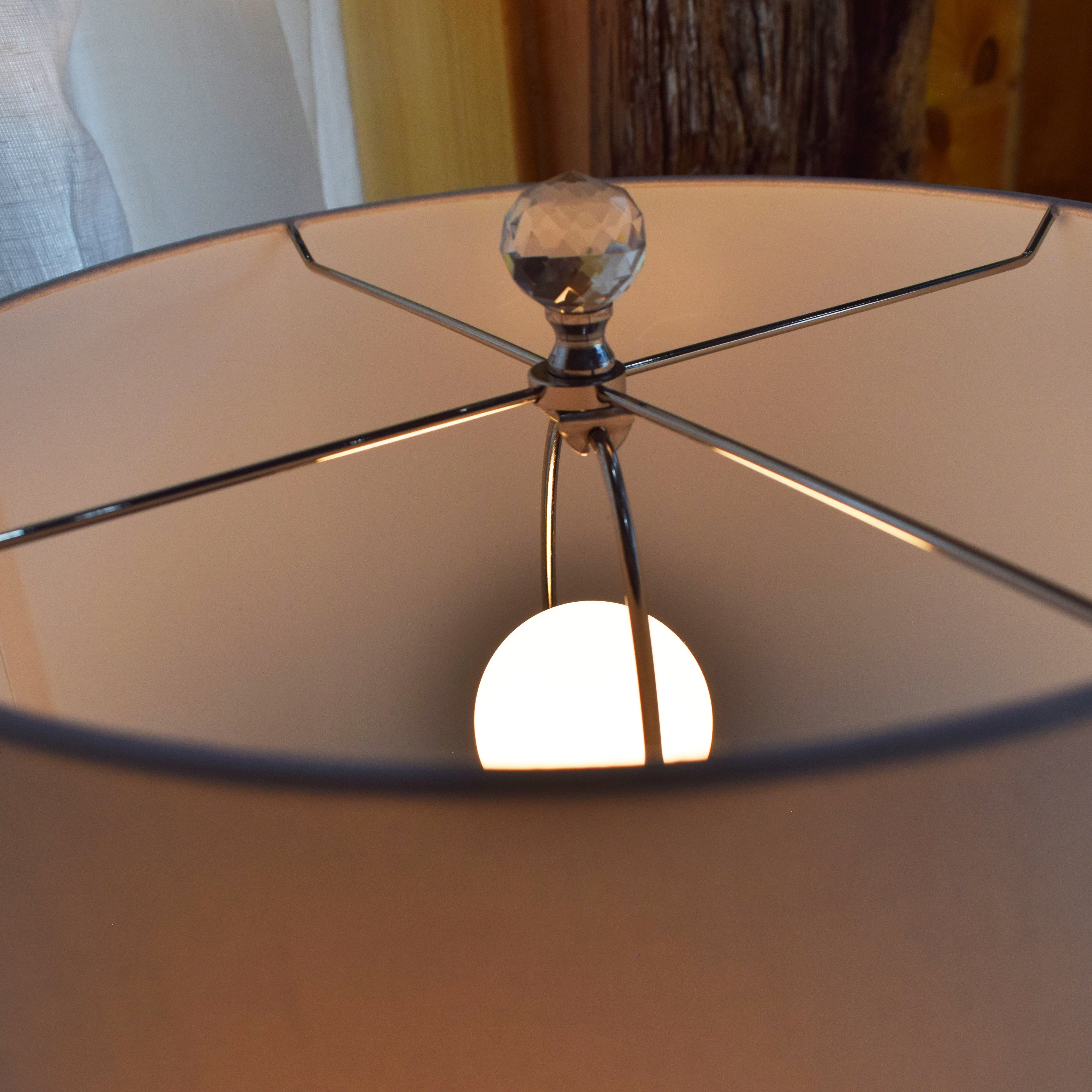 Unique 4 Tiered Stacked Crystal Ball Lamp