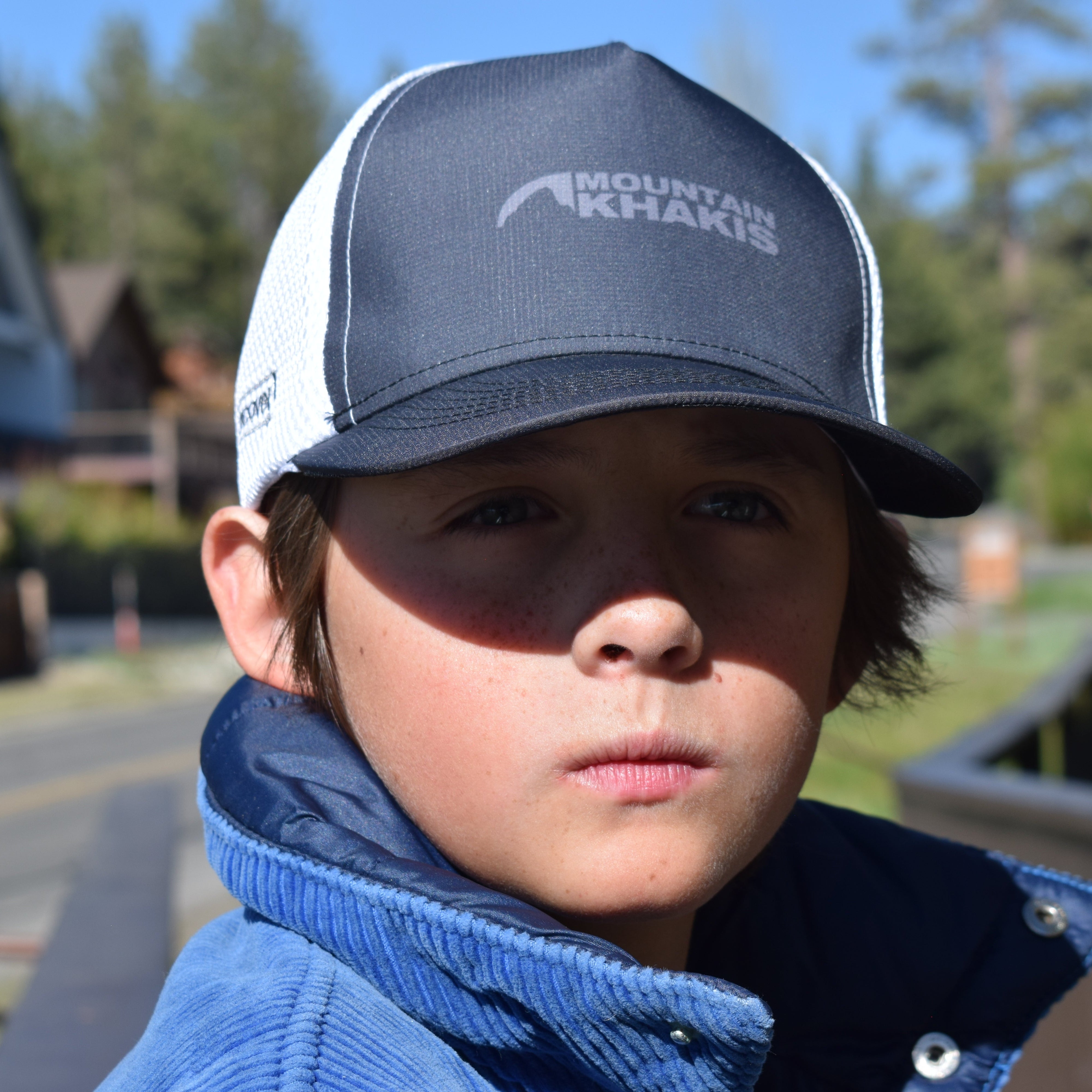 Mountain Khakis Trucker Hat – NEW – Adjustable Snapback – Black/White Mesh Outdoor Cap