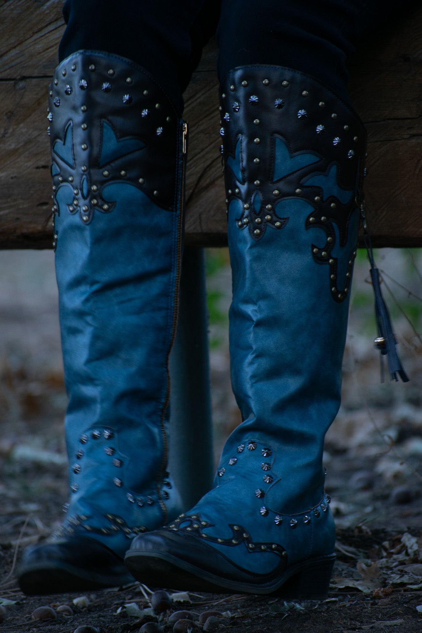 Knee-High Studded Blue/Black Leather Cowboy Boots Size