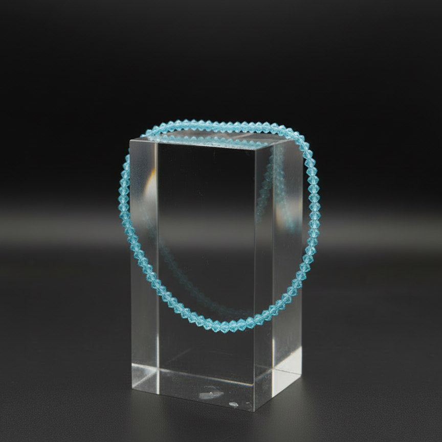 Light Blue Plastic Crystal Shaped Stretch Bead Bracelet