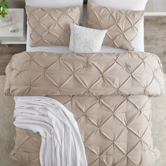 Great Bay Home Taupe Colored King Duvet Cover Set with 2 Shams 102" x 90"