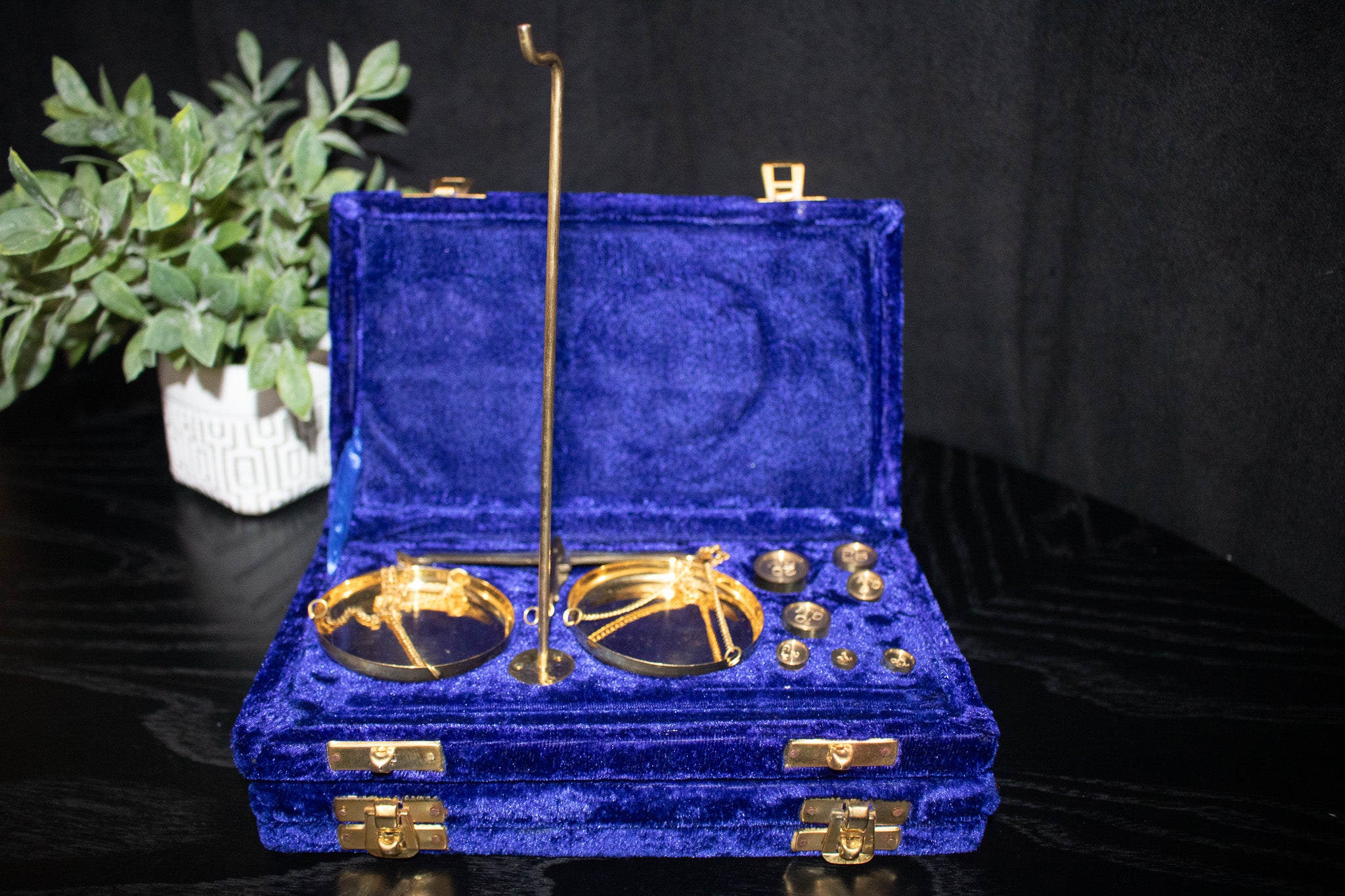Antique Brass Polished Balance Scale with Velvet Box with Weights