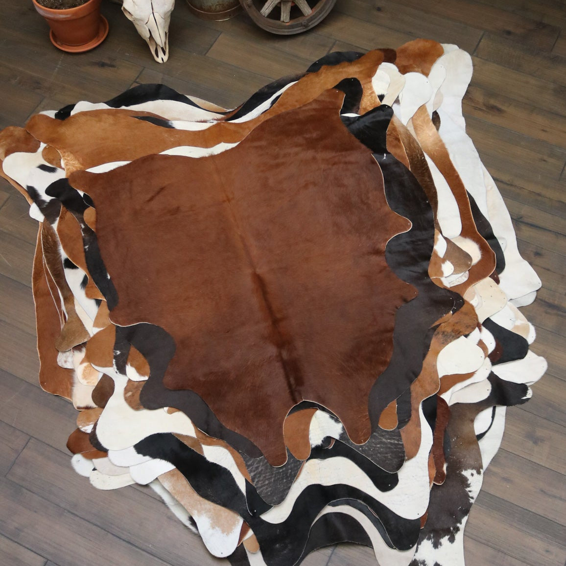 Sophisticated Rustic Brown Cowhide Handcrafted in Argentina