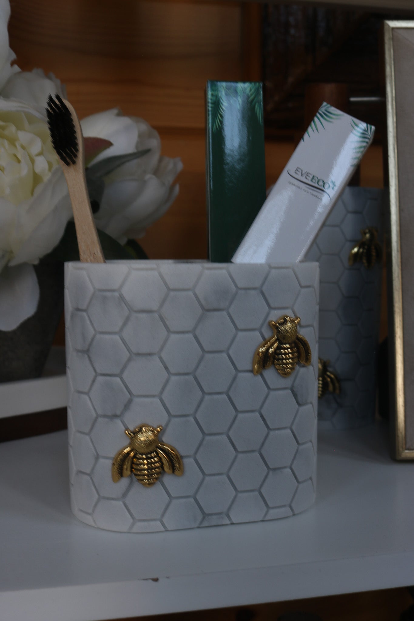 Caro Home - Marble Honeycomb with Gold Bee Accents