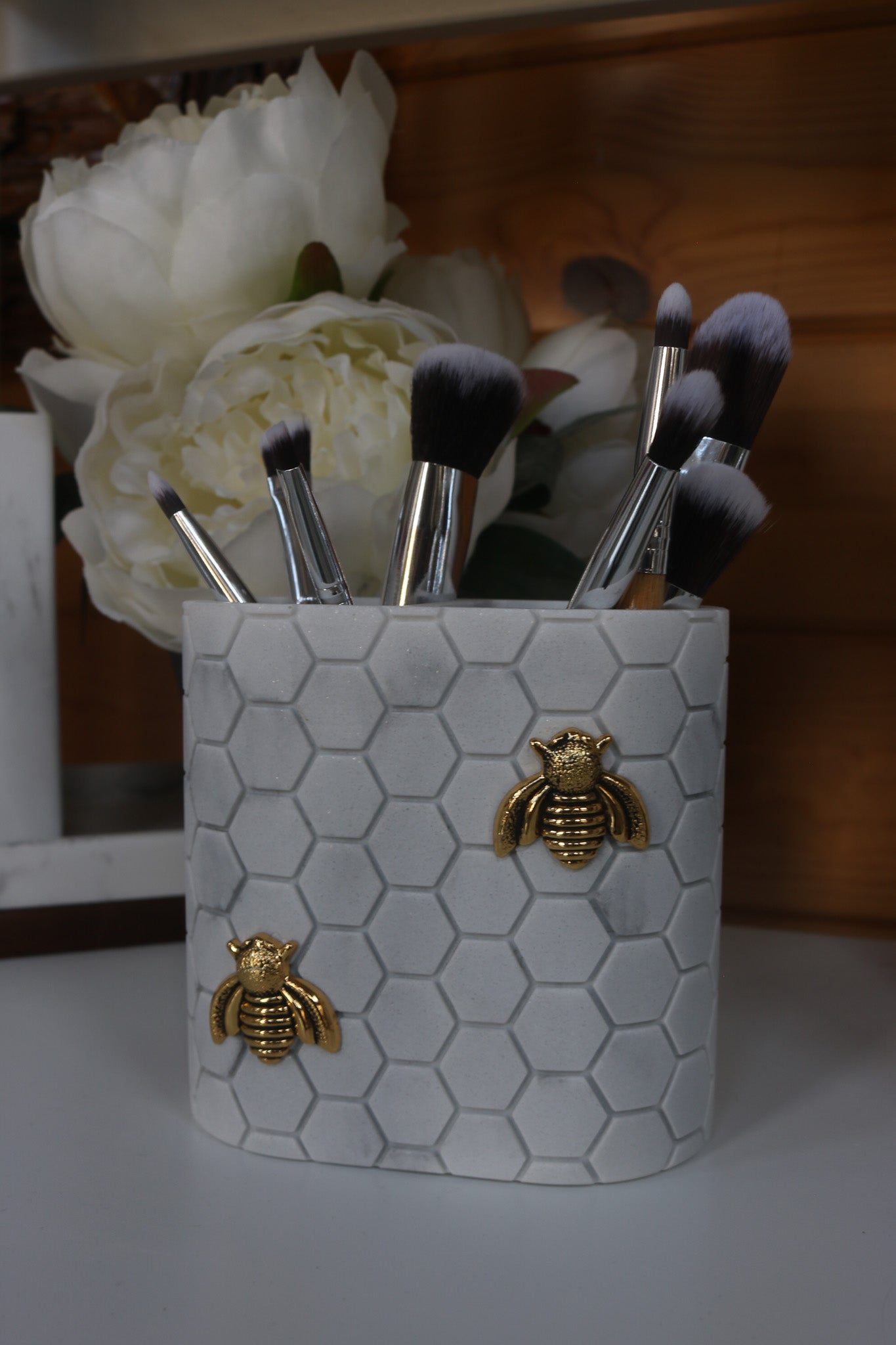 Caro Home - Marble Honeycomb with Gold Bee Accents