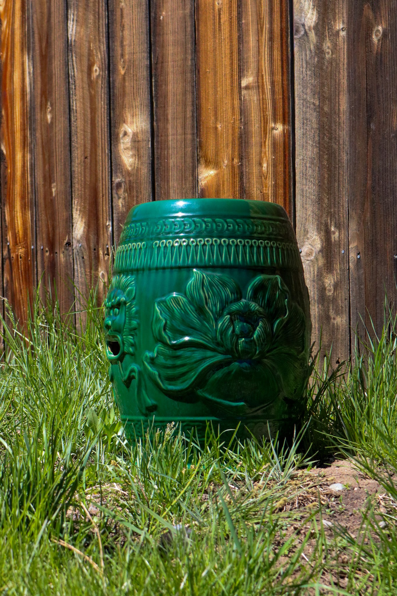ENILSA Decorative Ceramic Garden Stool Glazed Lion’s Head Side Table